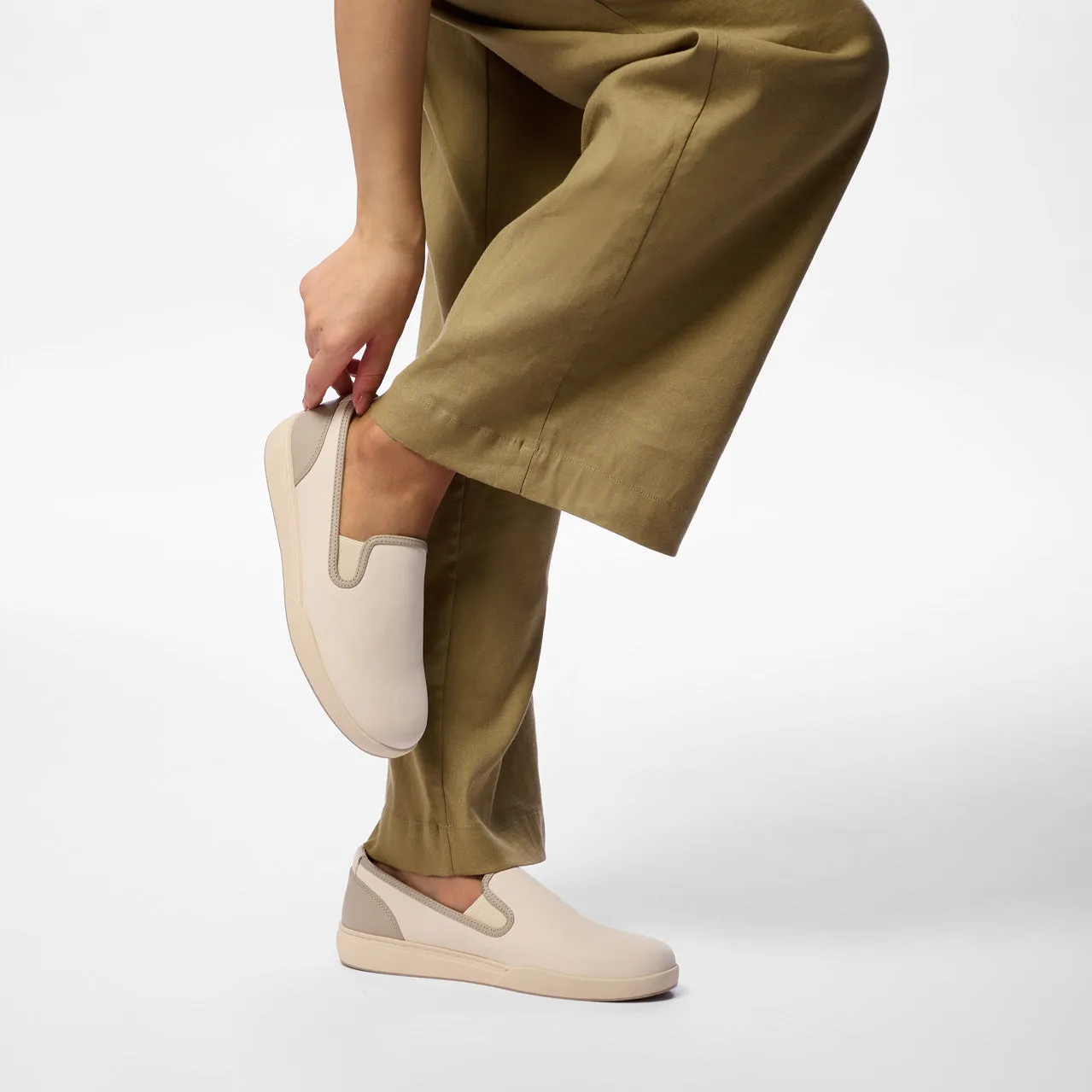Durable Material Pull Hike Encore Slip On Metatarsal