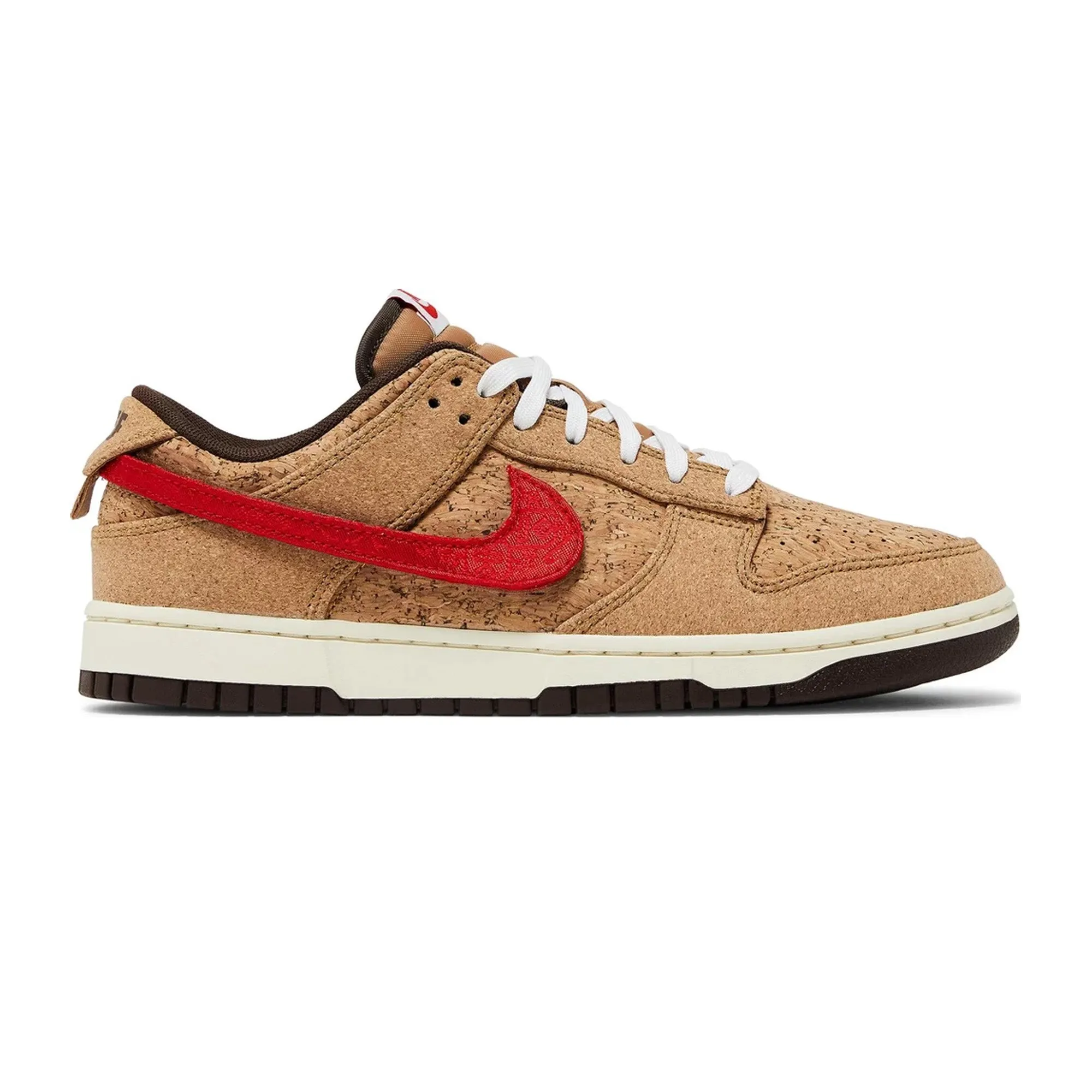 Dunk Low SP 'CLOT Cork' (2023) Stride Easy