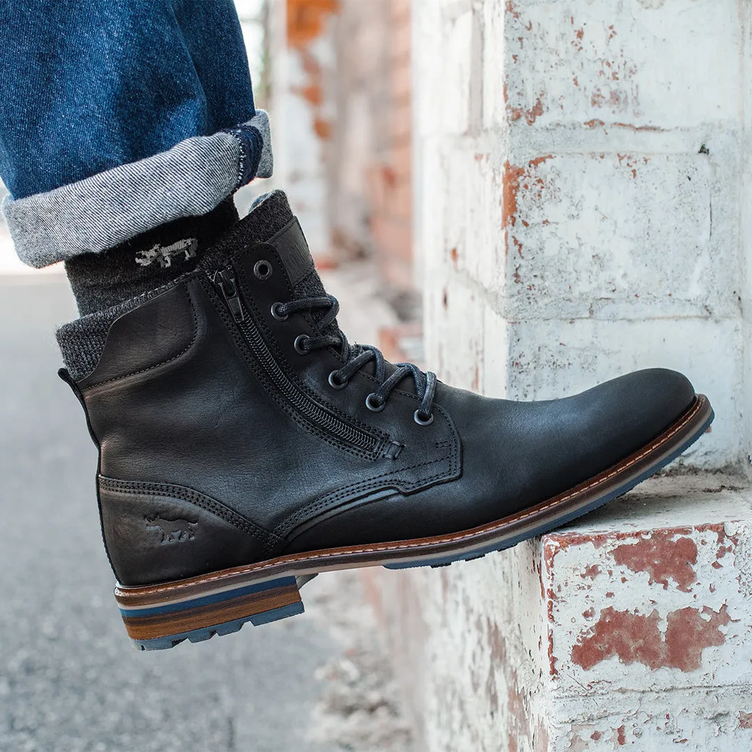 Hiking Boots Woodland Lace Up Boots Black