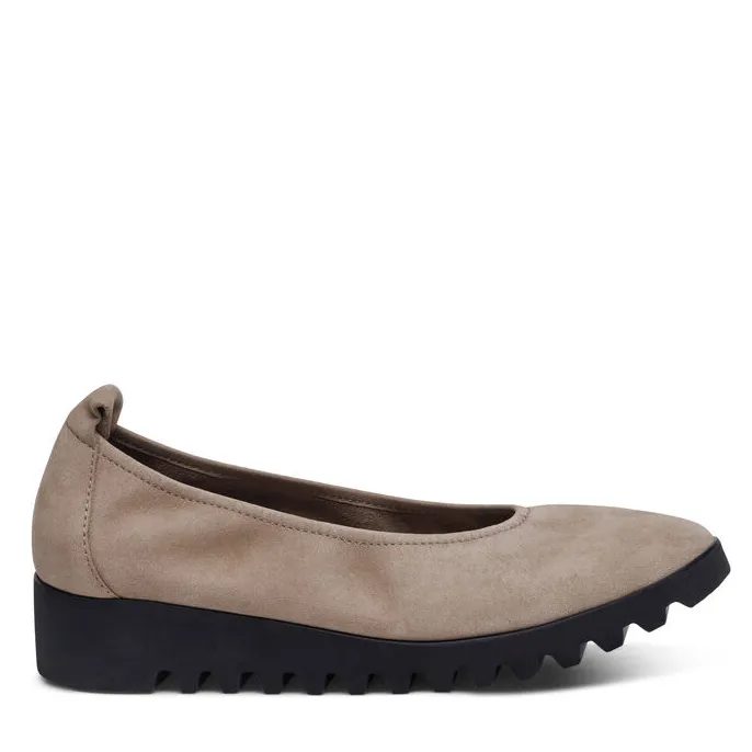 WOMEN'S BRIANNA Comfort Cushion