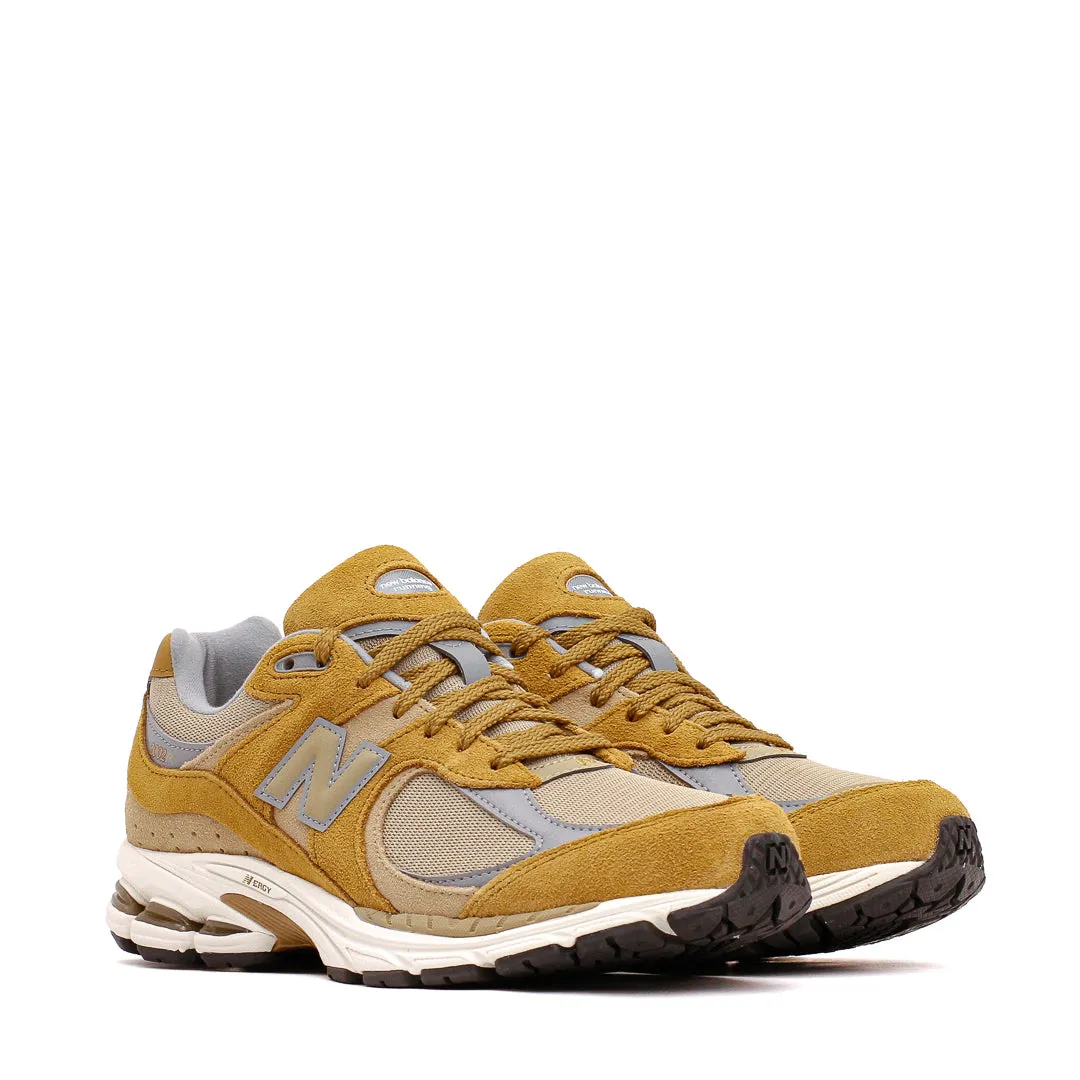 Smooth Soles Street Mood New Balance Unisex 2002R Beige U2002RCE
