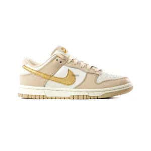 Form Ease Dunk Low 'Phantom Metallic Gold / Gold Swoosh' W (2022)