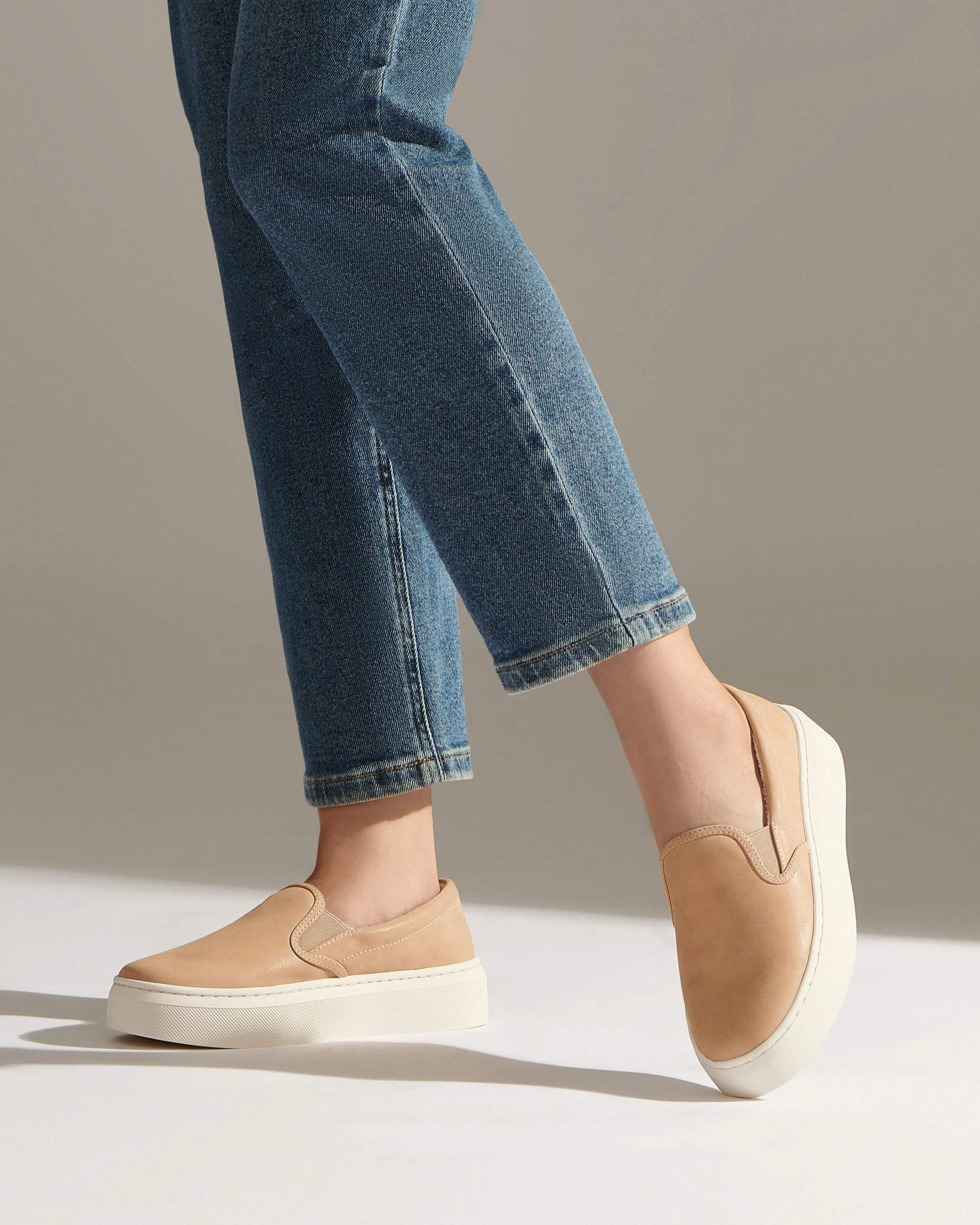 Jumpstreet Slip On Metatarsal All Walks Weekend Comfort
