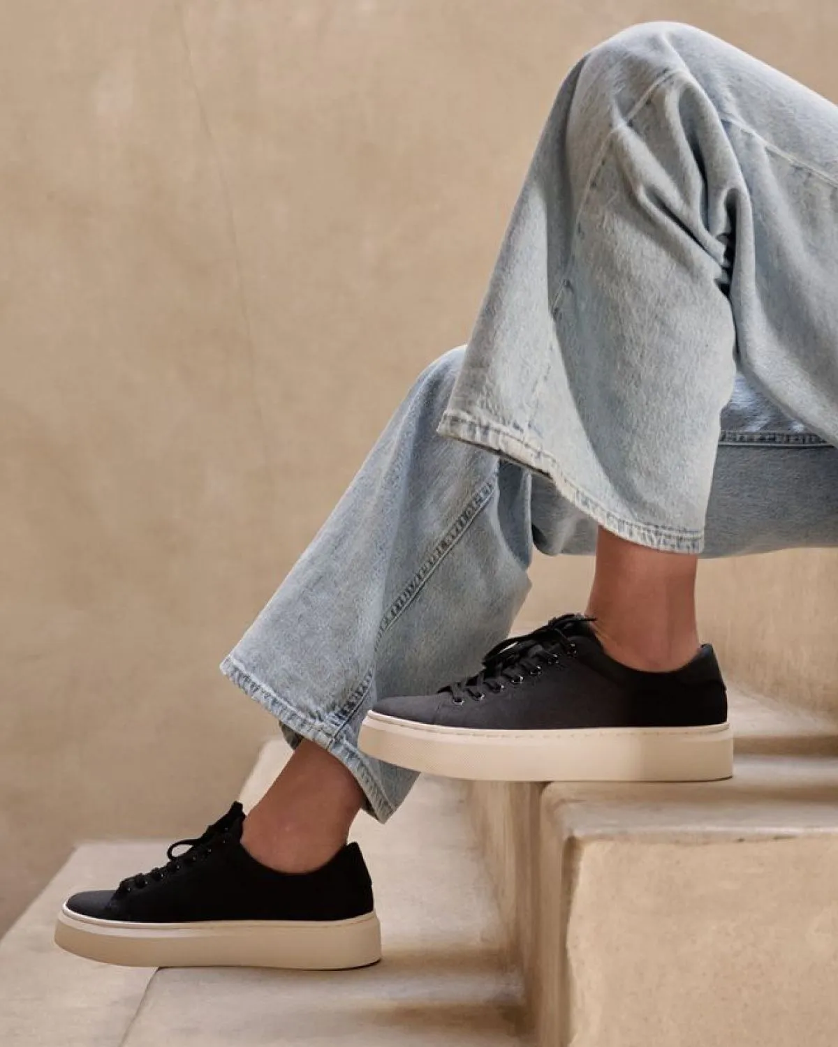 Jumpstreet Sneaker Metatarsal Carefree Fit Trend Spot