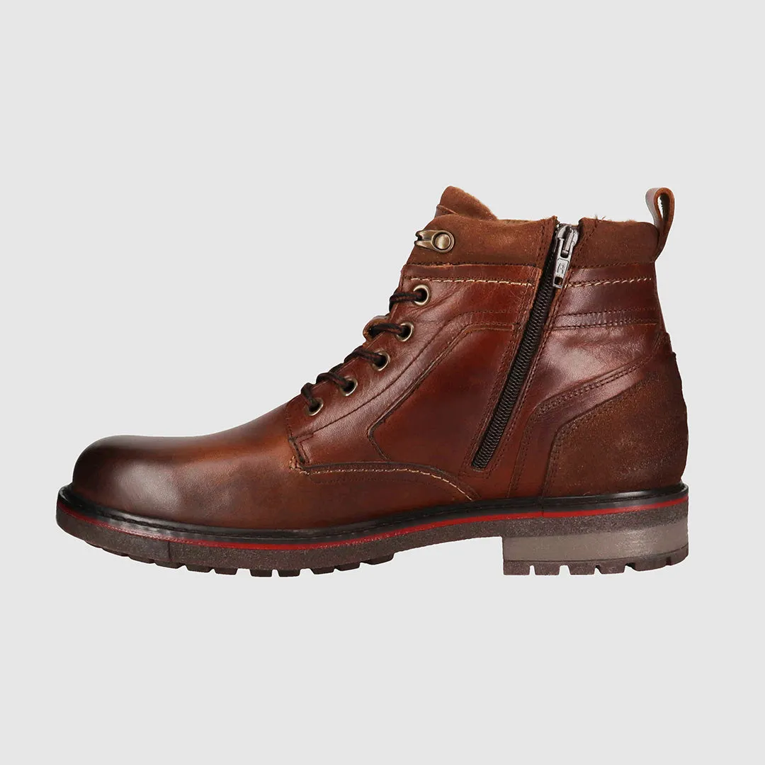 Slip Resistant Rainy Day Commuter Slip Resistant Outdoor Explorer Redback Lace Up Boots Camel