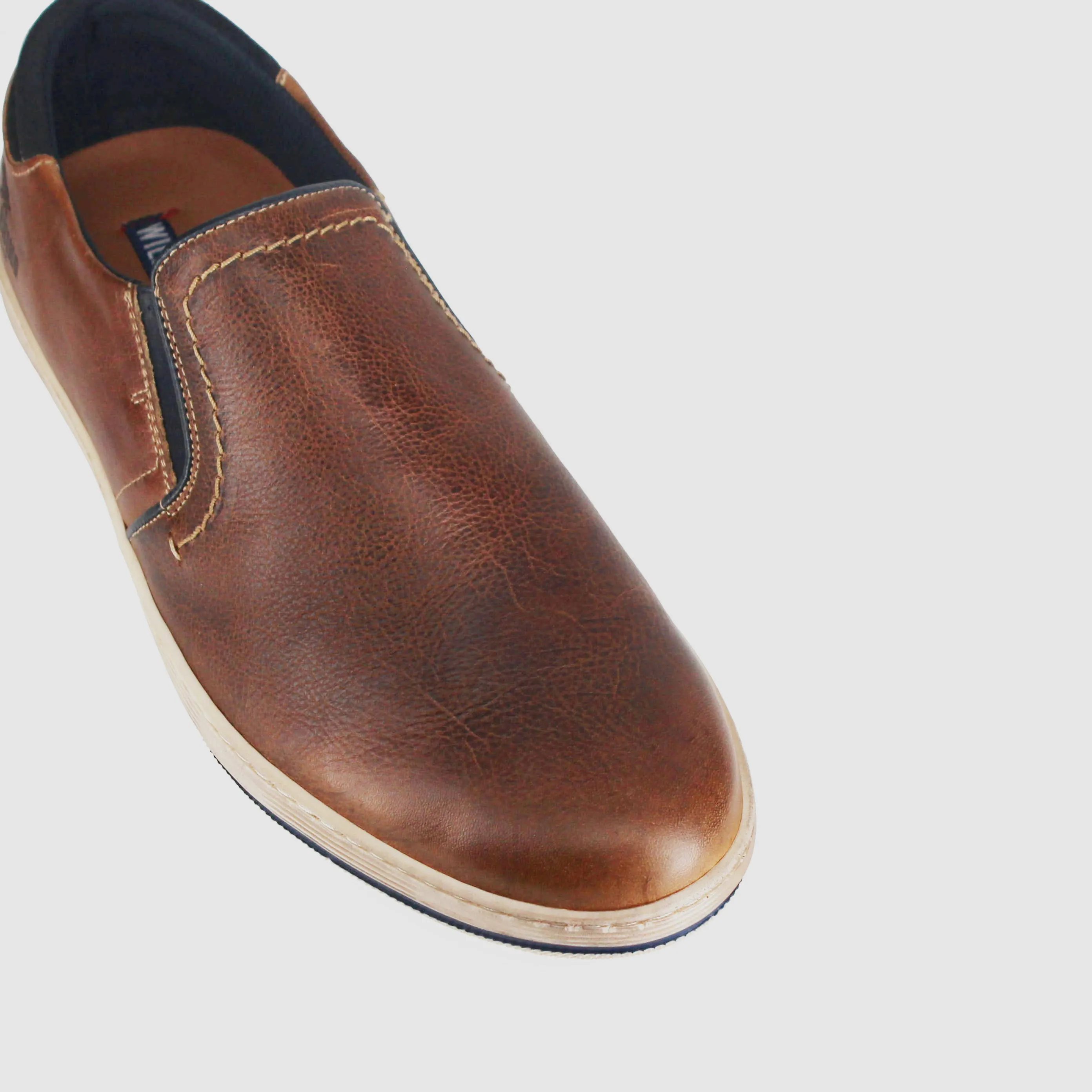 Candid Casual Shoes Tan Walk in Style Daylong Use