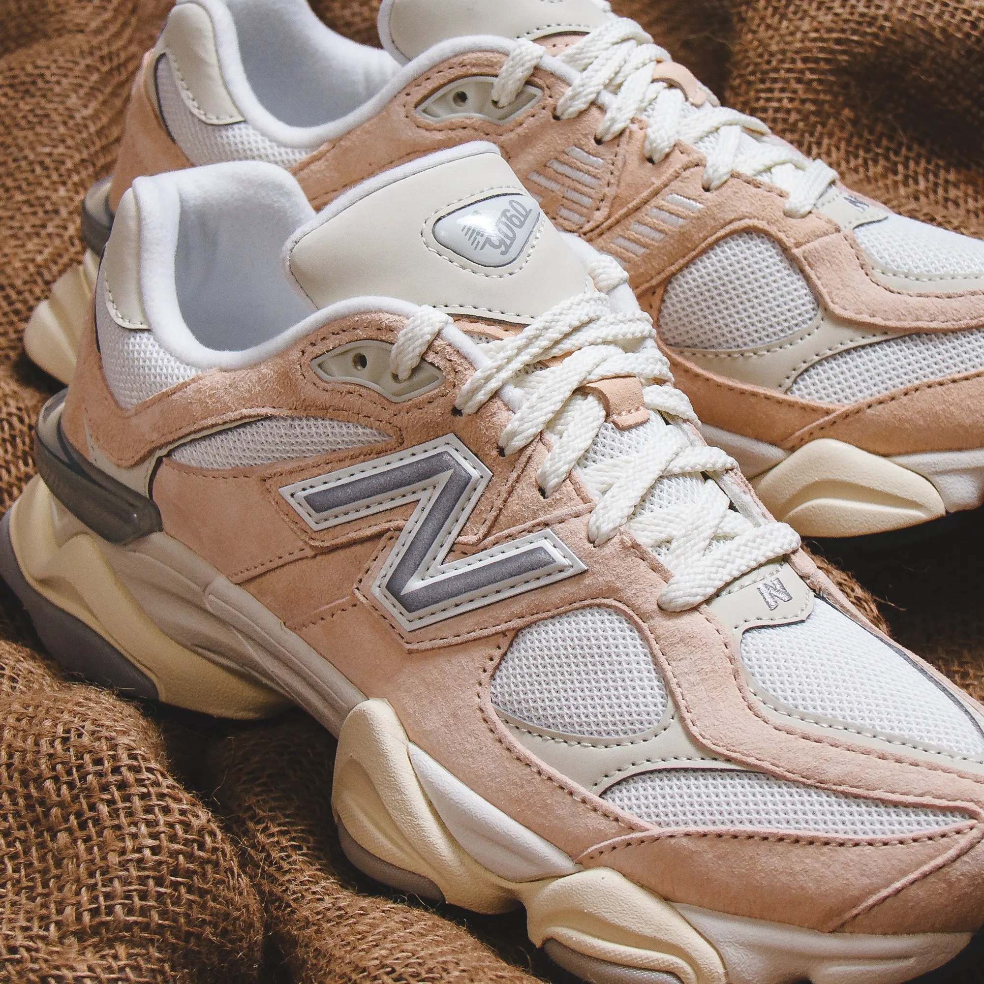 New Balance Unisex 9060 Vintage Rose U9060WNA Hero Mode Mesh Upper