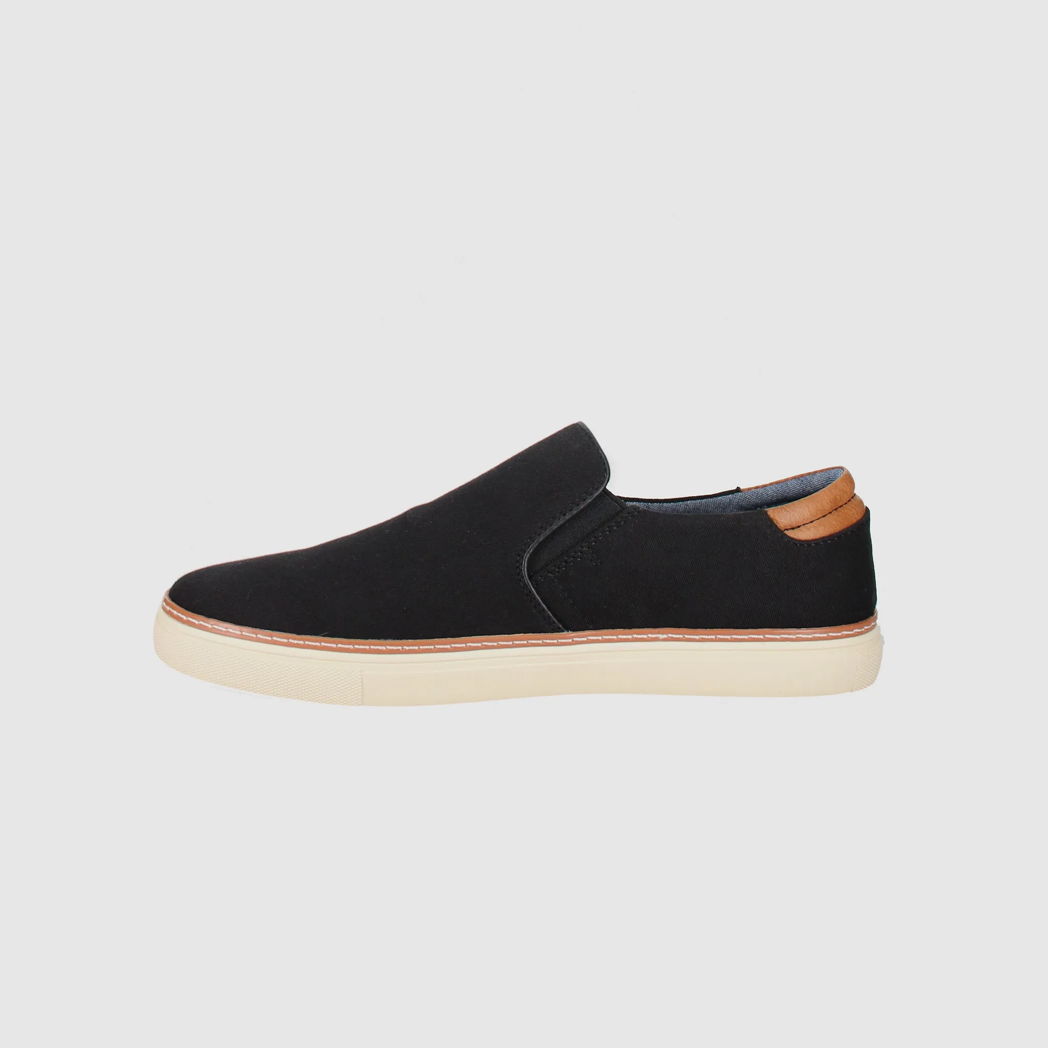 Grip Sole Active Path Bradley Casual Shoes Black