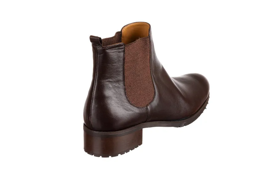 Via Whitechapel Brown Classic Appeal