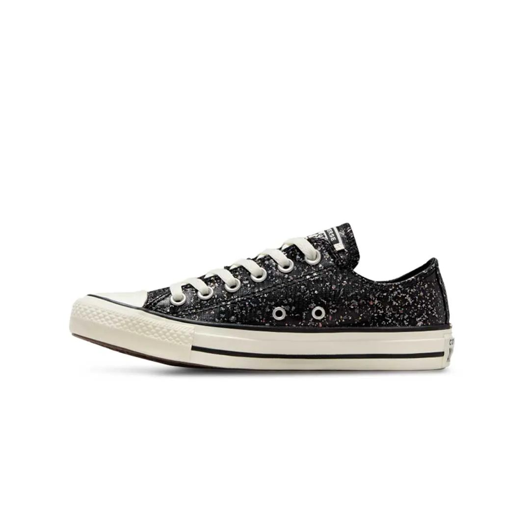 All Terrain Urban Walkers Converse - Women's Chuck Taylor All Star Low Top Shoes (A11138C)