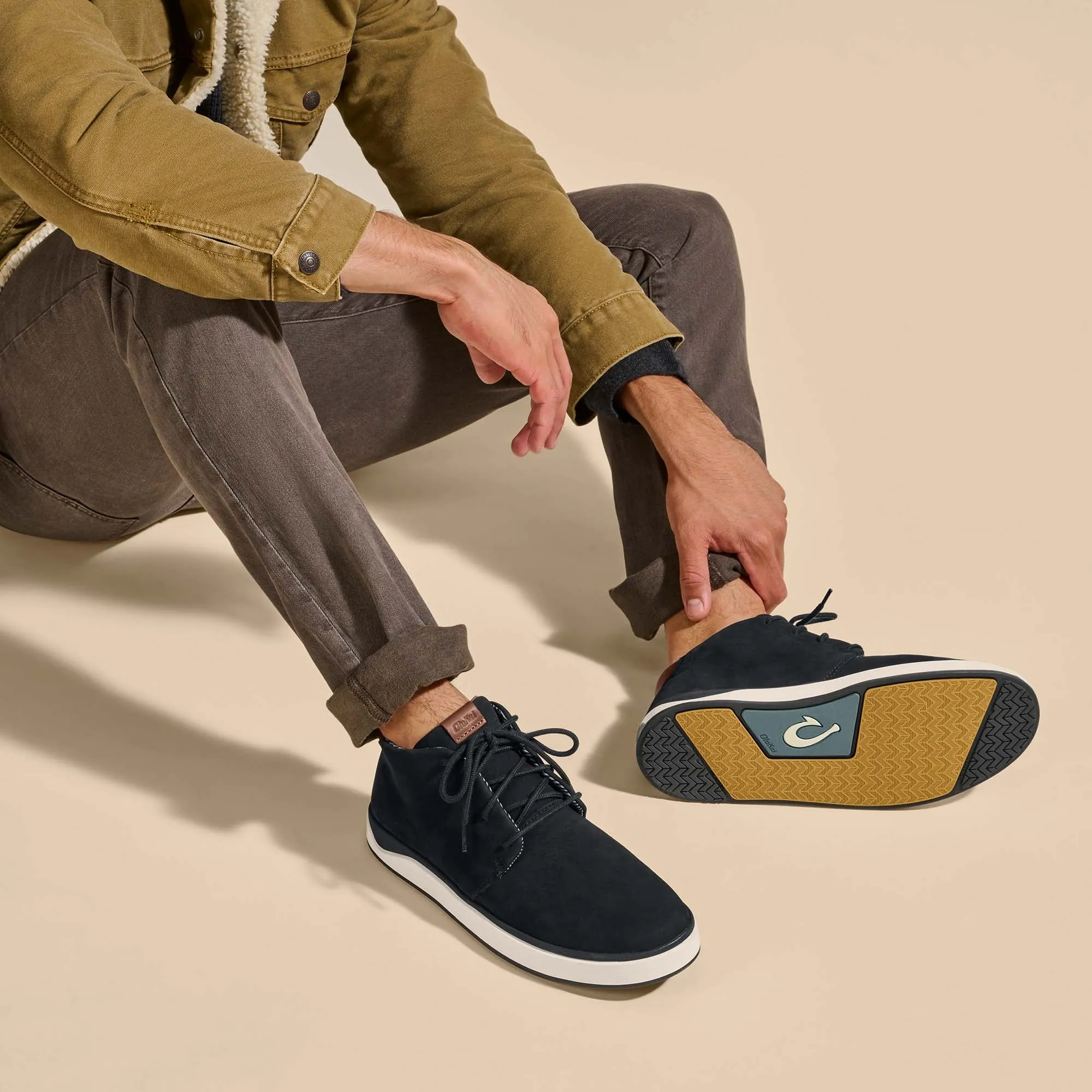 Papak?? ??Ili - Black Versatile Style