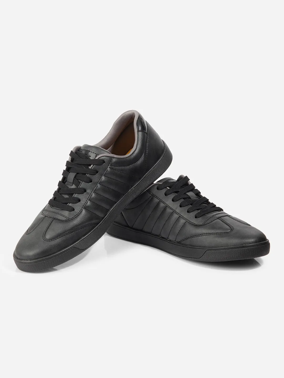 Modern Running Capability Men's Black Lace Up Sneakers IX6020
