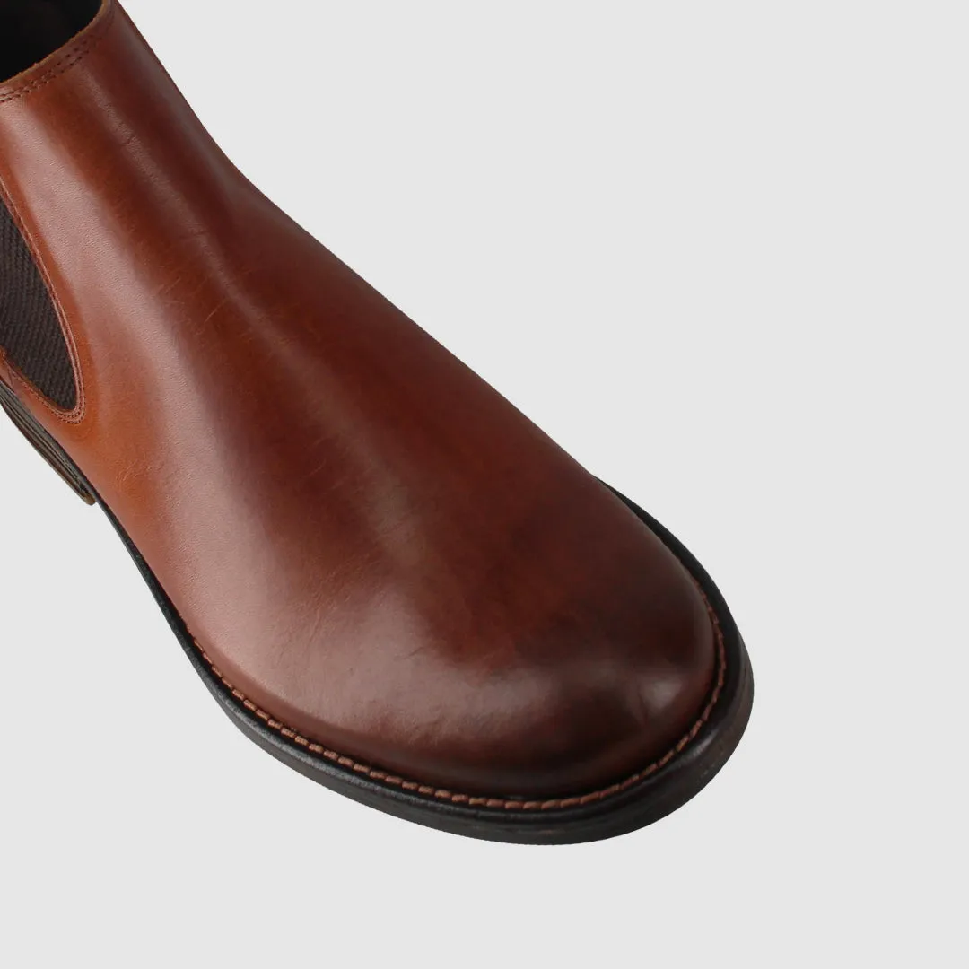 Sensor Chelsea Boots Tan Grippy Outsole Remote Hiking Padded Interior Comfort Seeker