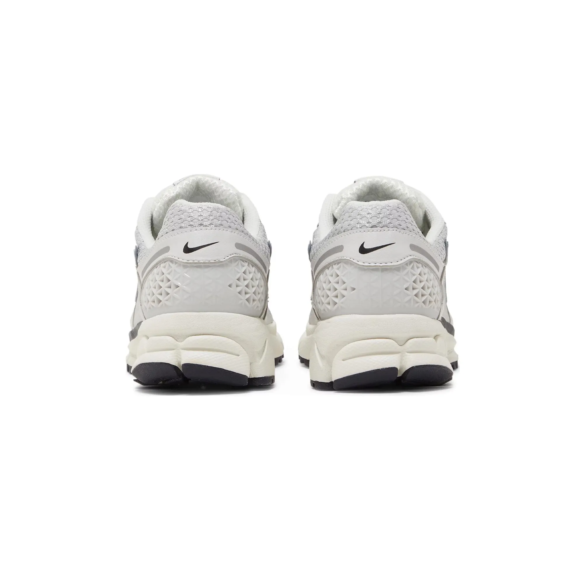 Zoom Vomero 5 'Photon Dust Metallic Silver' W (2023) Sweat Resistant Urban Stroll
