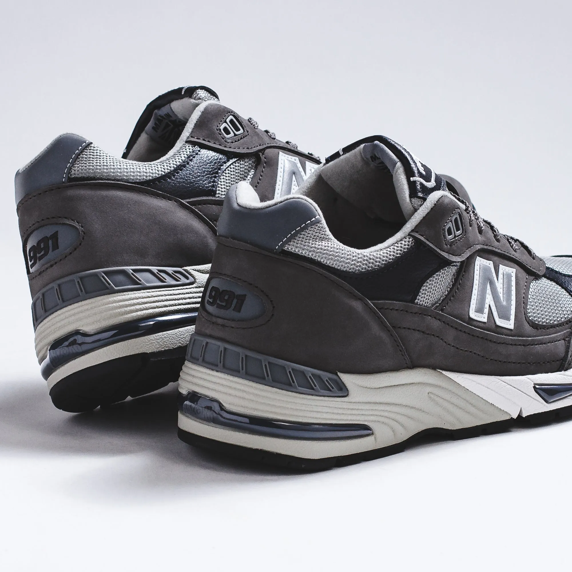 New Balance Men 991 Castlerock Made In UK M991GNS Yoga Base