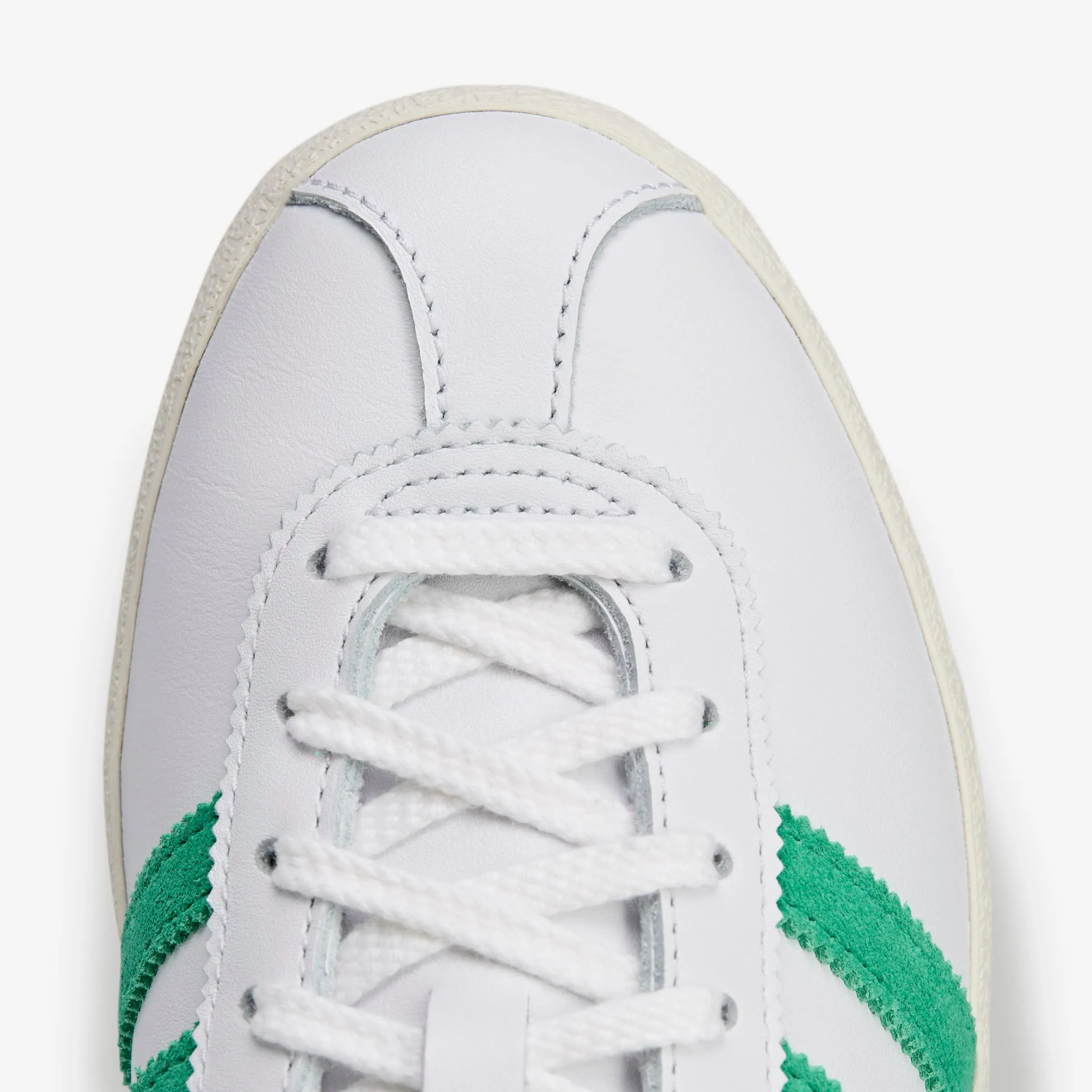 Trend Hot Wmns Blanc x Sporty & Rich