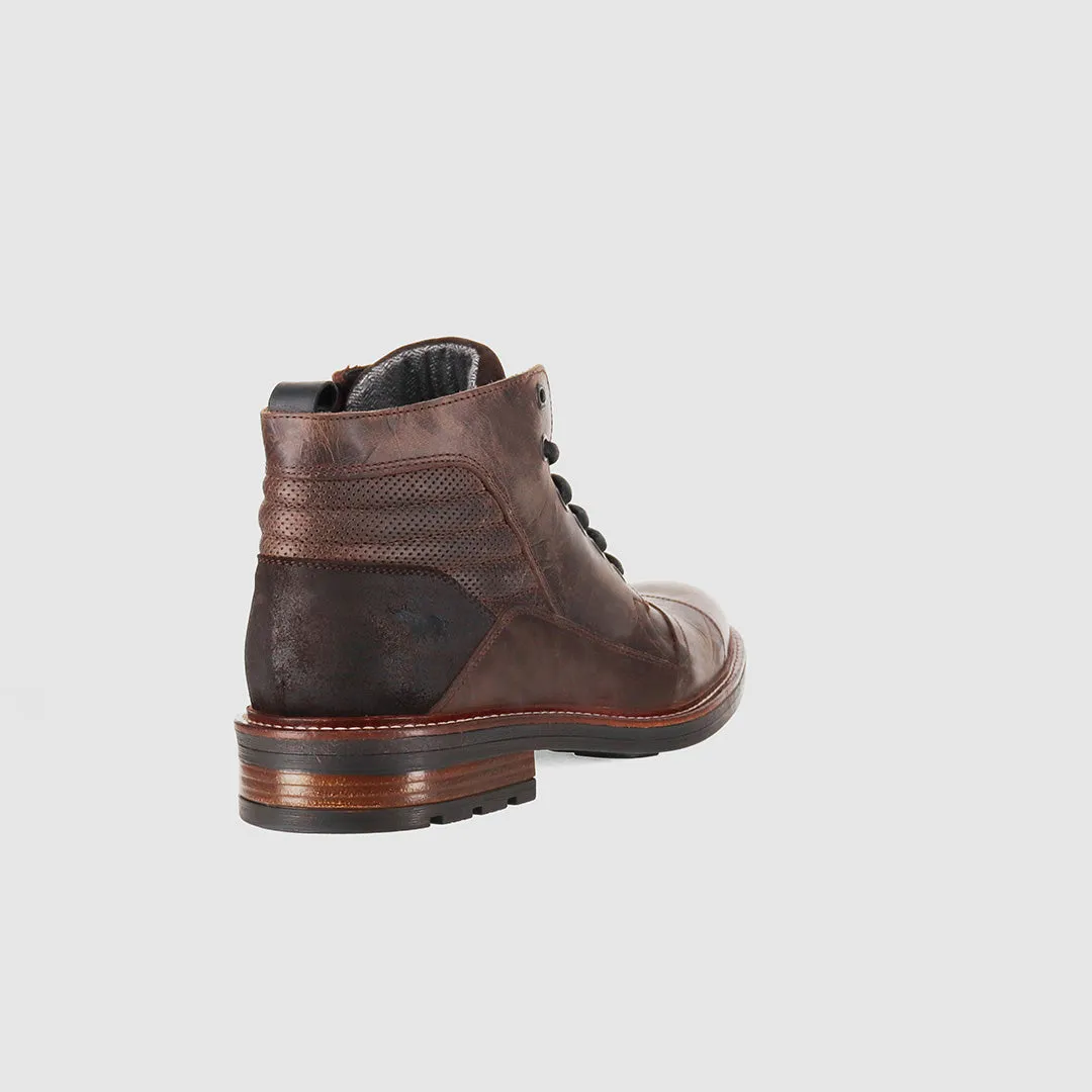 Indiana Lace Up Boots Dark Brown Hunting Trip Strap