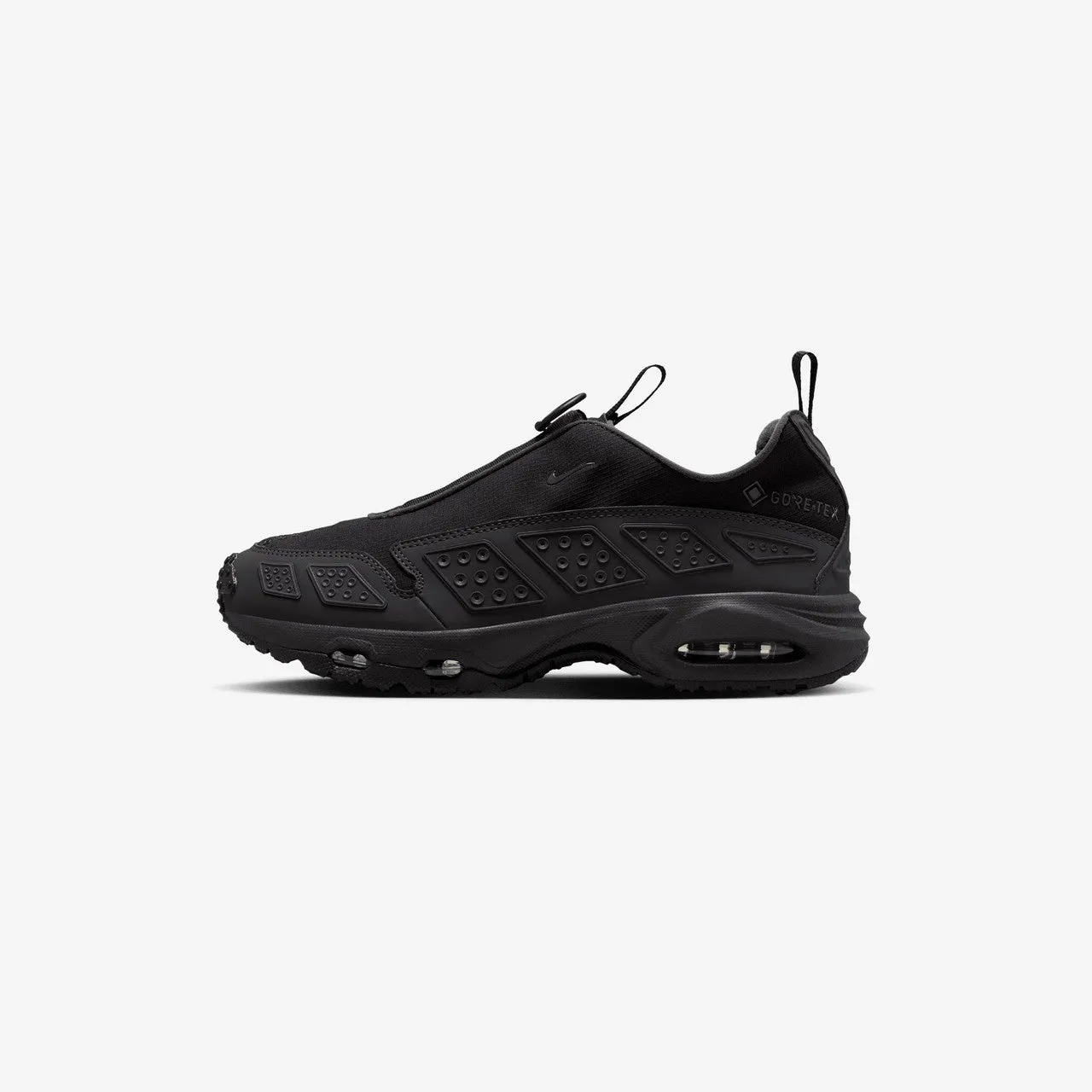 Wmns Air Max SNDR GTX Rapid pace Tech Glow