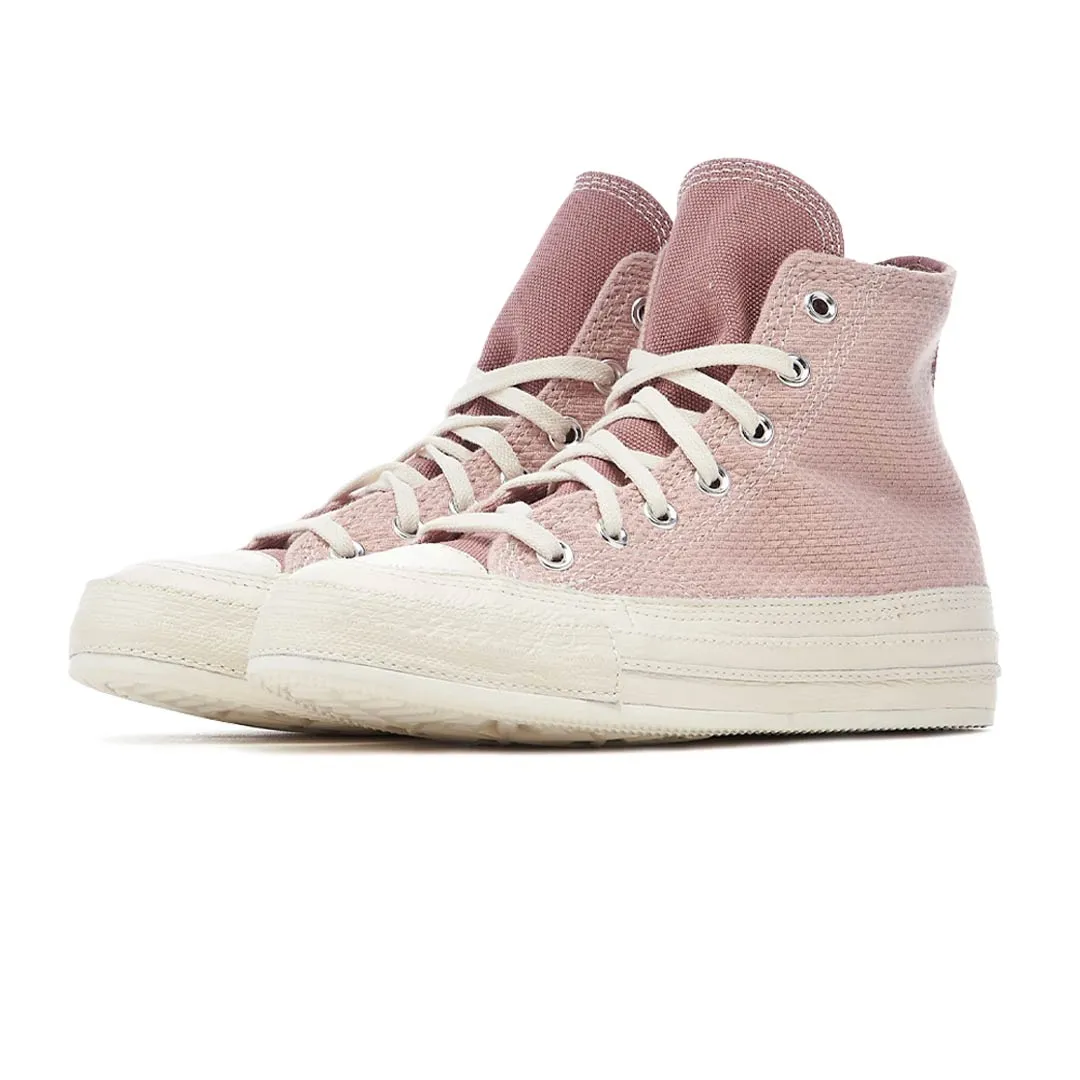 Converse - Unisex Chuck 70 High Top Shoes (A04620C) Camera Look Firm Ground