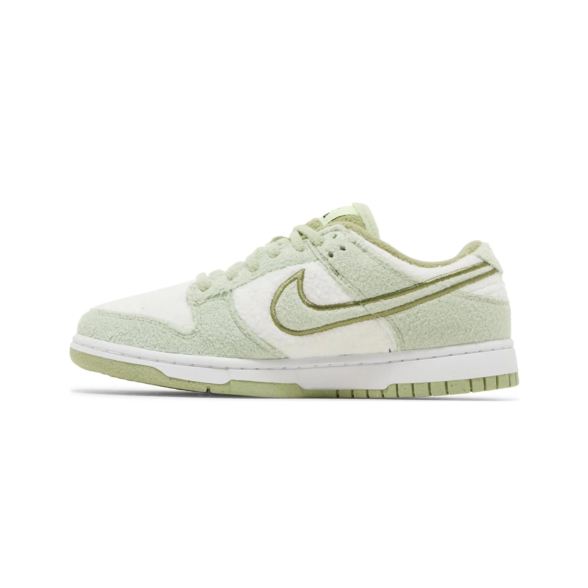 Ventilated Nike Dunk Low SE Fleece Pack 'Honeydew' Women's (2022)