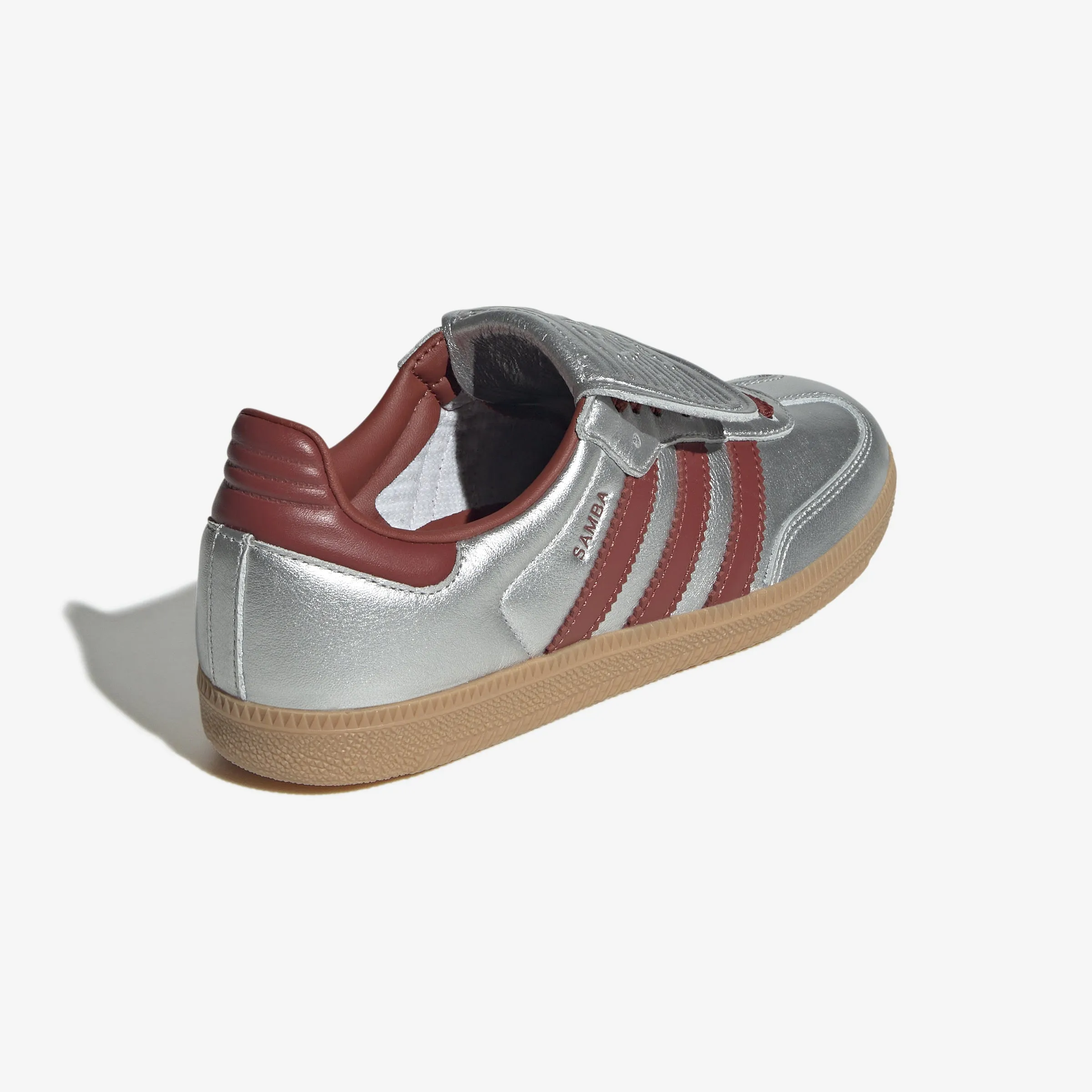 Wmns Samba LT Comfort Curve Road grip