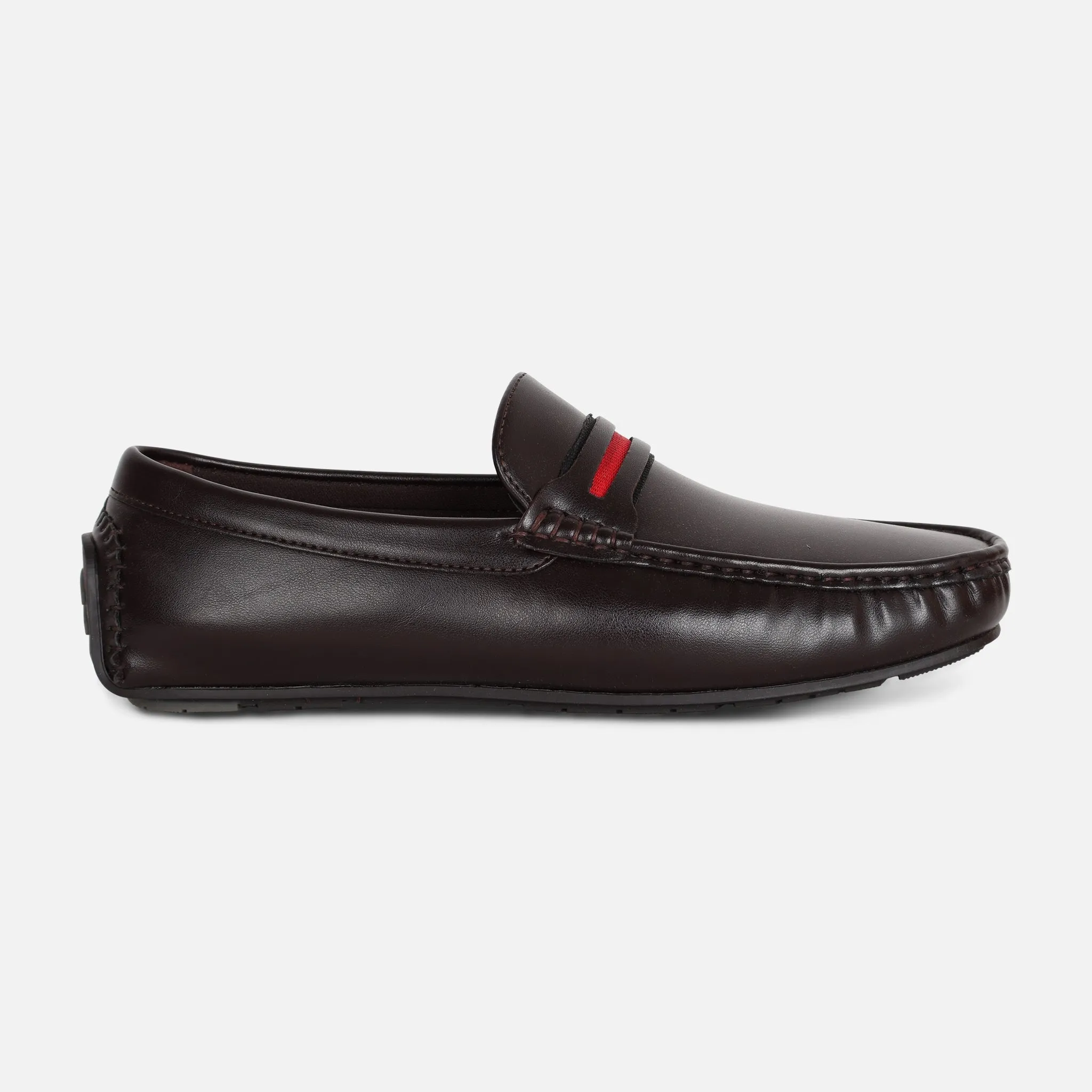 MEN MOCCASINS SLIP-ON SHOES Outer Hallway