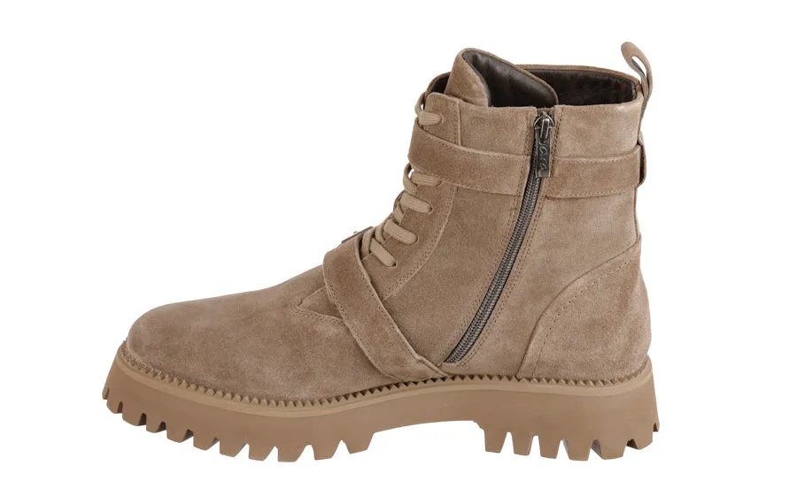 Modern Lines Premium Material Ara Coolgirl