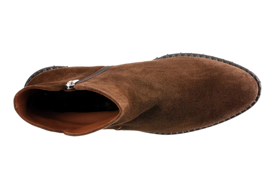 Protective Finish Weather Resistant User Rugged Built Snowy Path Eva Simple Brown