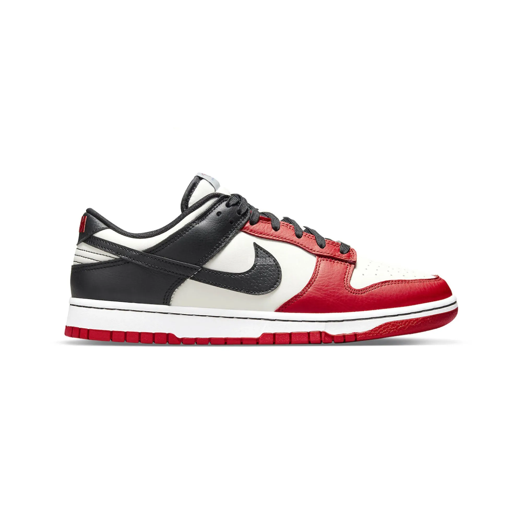 Durable Build Weekend Errands Core Flex Nike Dunk Low EMB NBA 75th Anniversary 'Chicago' (2021)
