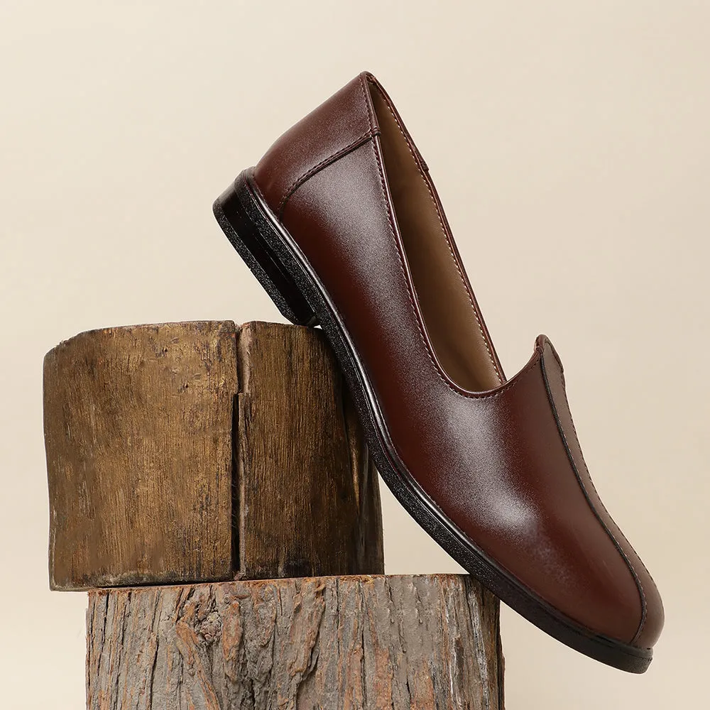 Boss Look Clean Trim Fortune (Brown) Casual Mojari Jutti For Men NAGRA By Liberty