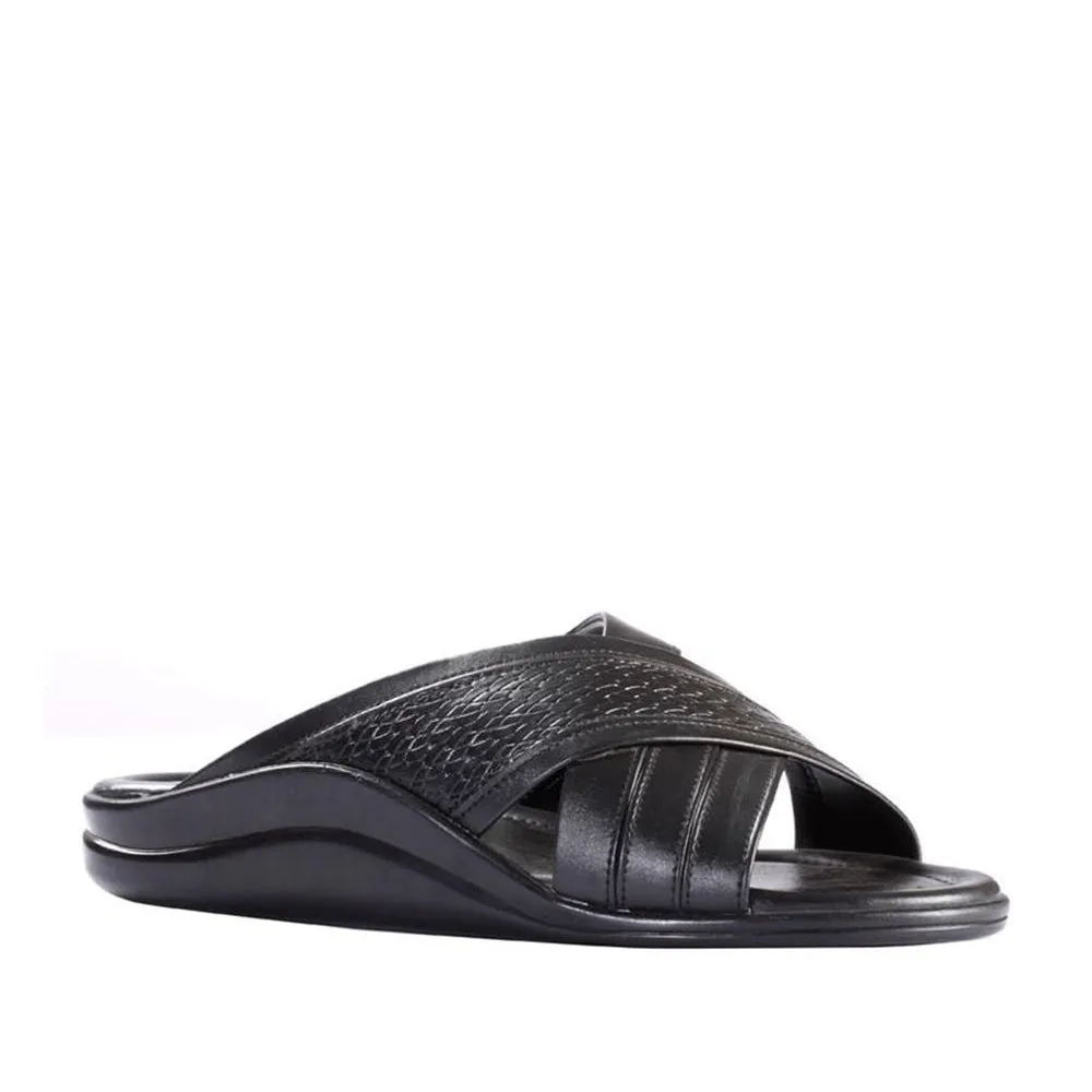 Coolers Casual Black Slippers For Men DON By Liberty Ventilated