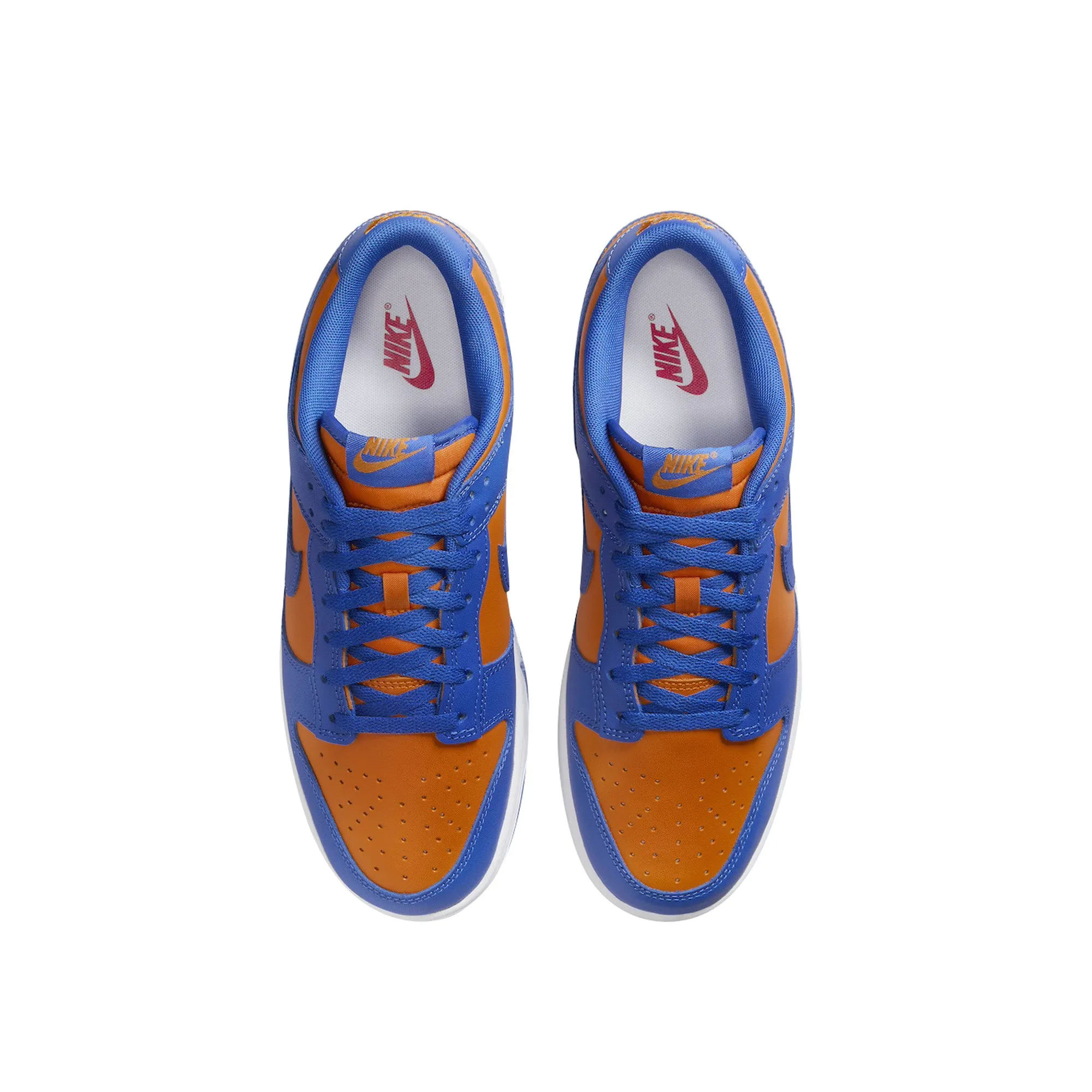 Ergonomic Travel Enthusiasts Velvet Rich Nike Dunk Low 'Knicks' (2024)