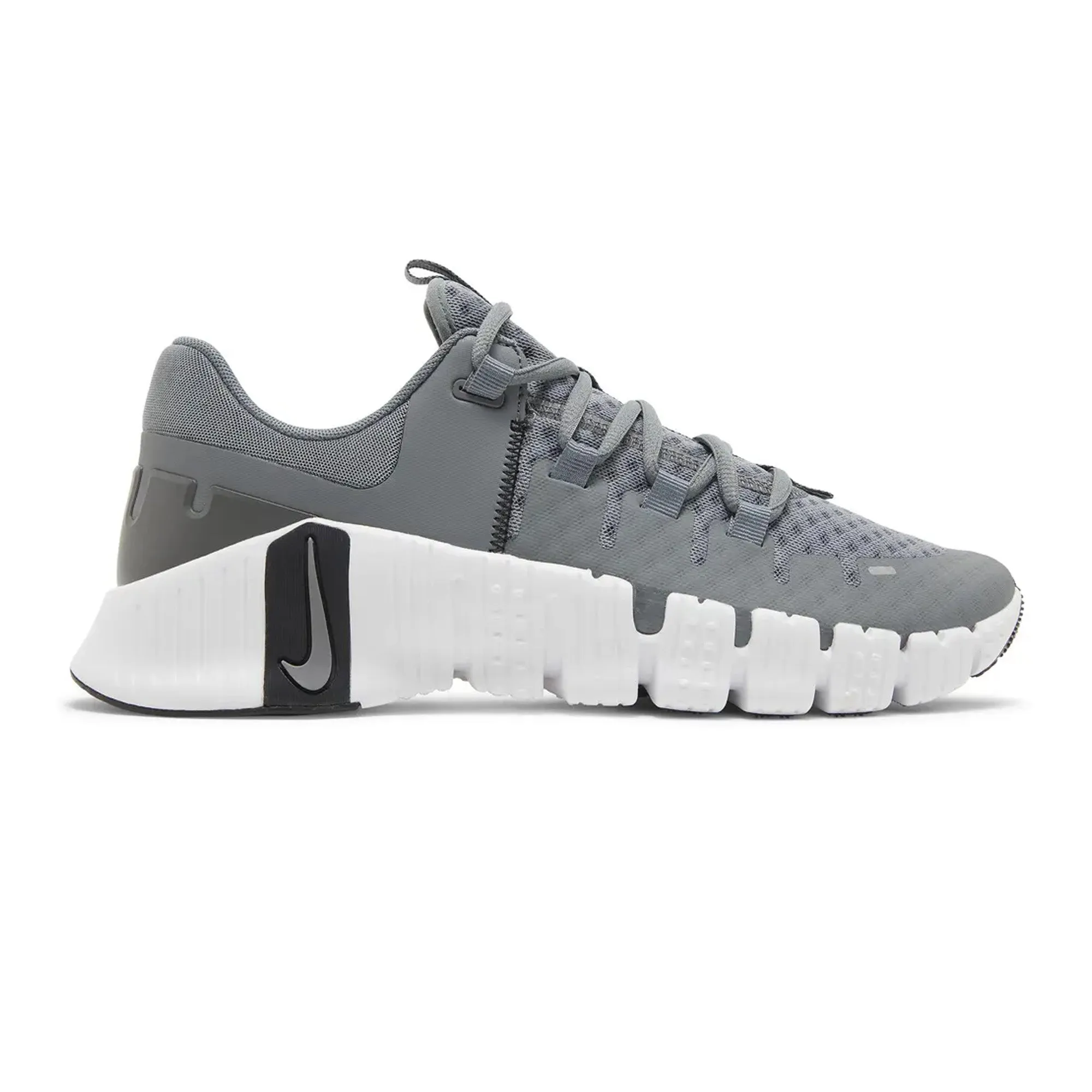 Nike Free Metcon 5 'Smoke Grey' (2023) Ventilated Mesh Travel Enthusiasts