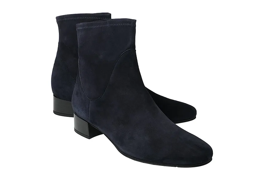 Br Softer Navy All Weather Outdoor Explorer