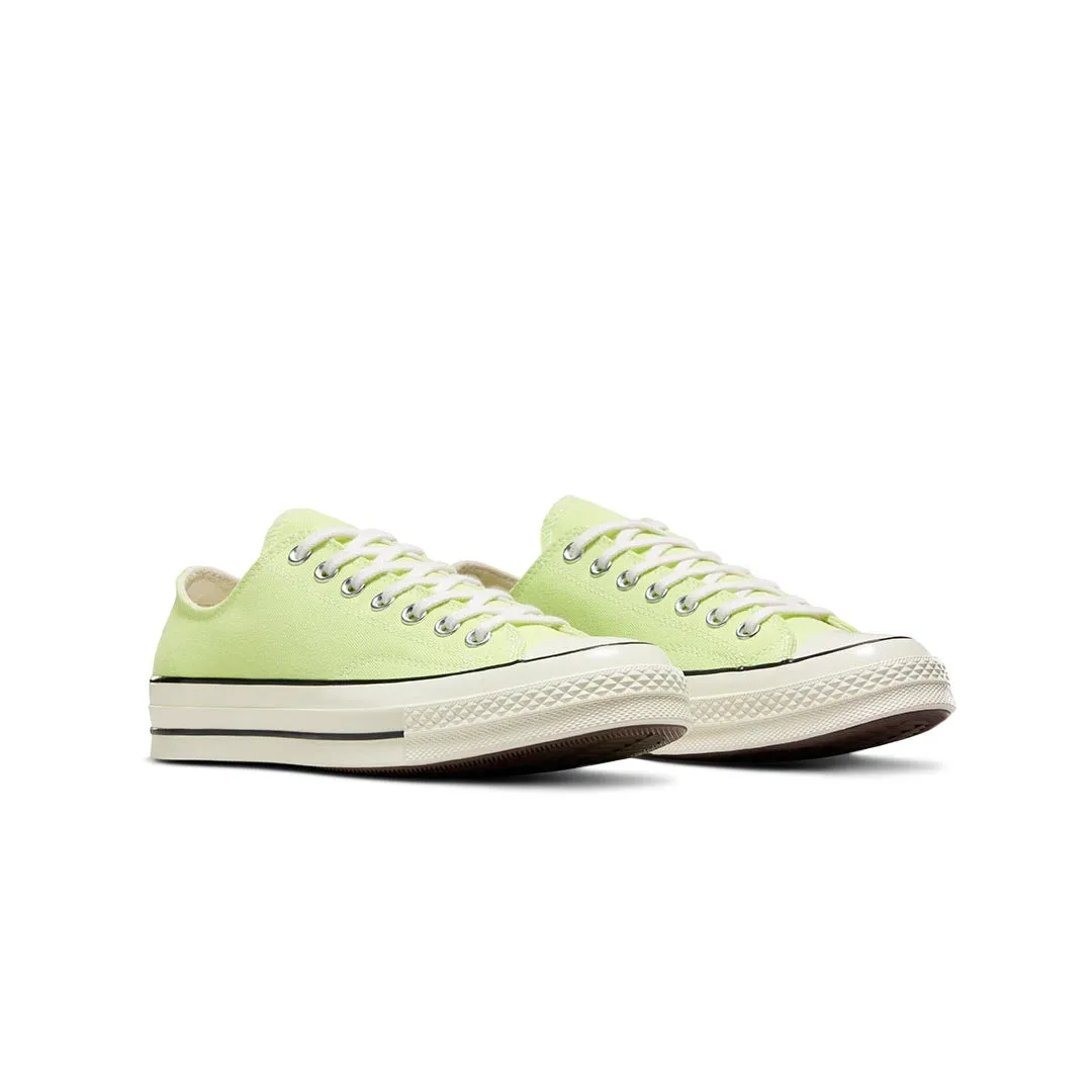 Converse - Unisex Chuck 70 Low Top Shoes (A07431C) Old School Feather Light City Adventure