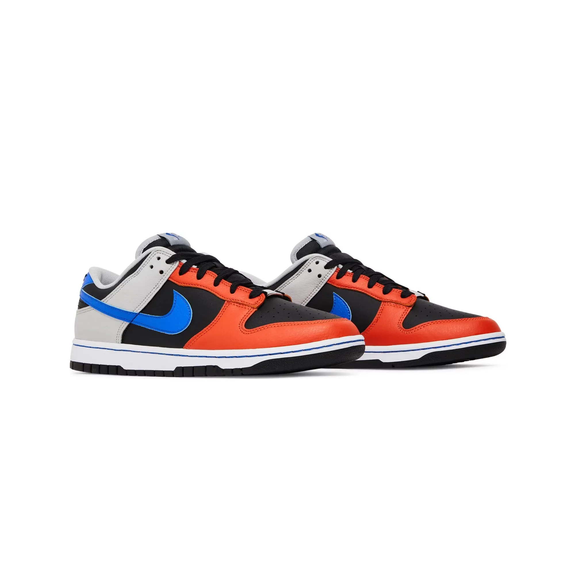 Dunk Low EMB NBA 75th Anniversary 'Knicks' (2021) Pair Quick Stage Glow