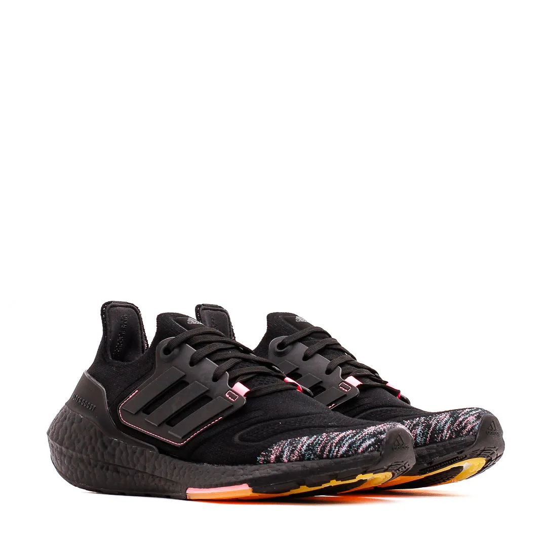 Shiny Tone Stretch Fabric Weekend Trip Adidas Running Women Ultraboost 22 Black GX5927