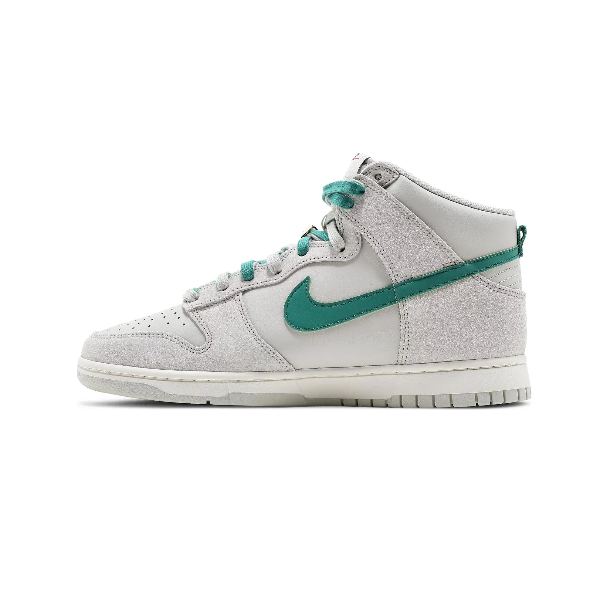 Strong Step Dunk High SE 'First Use Green Noise'