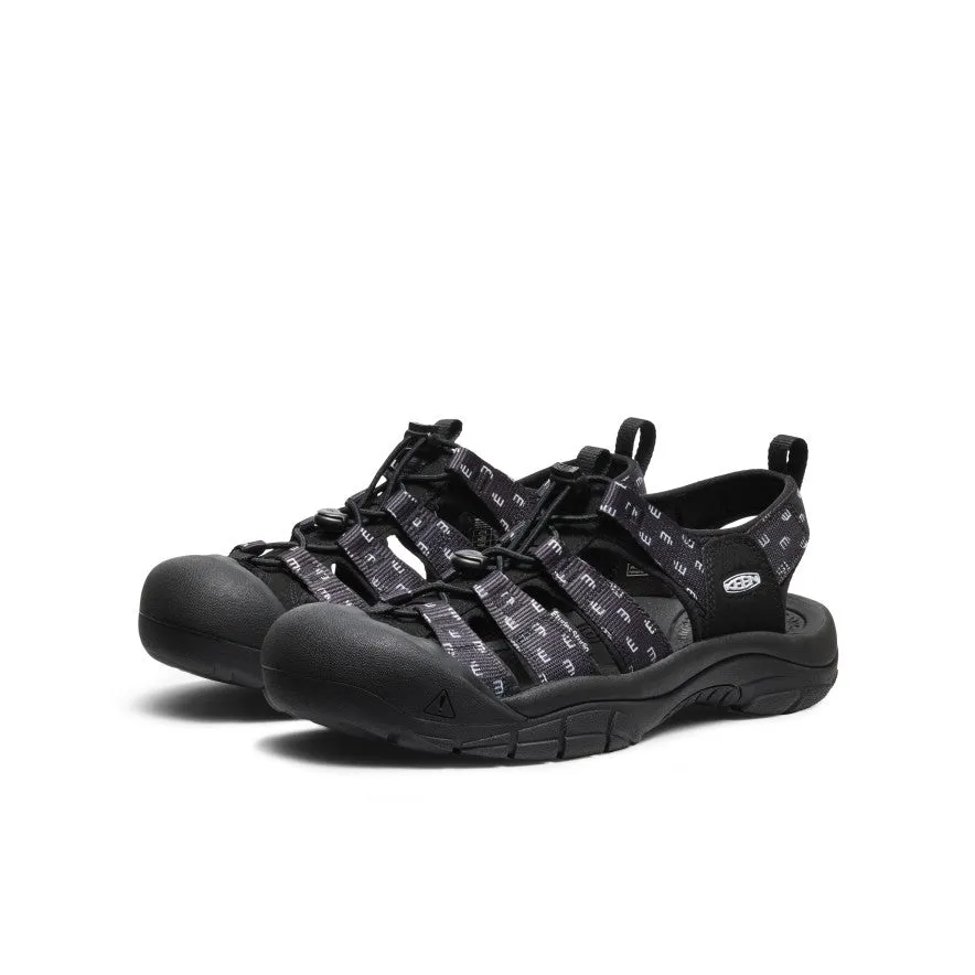 King Strong Cushioned Footbed Men's Newport Retro Sandal x tudes Studio  |  Etudes Black