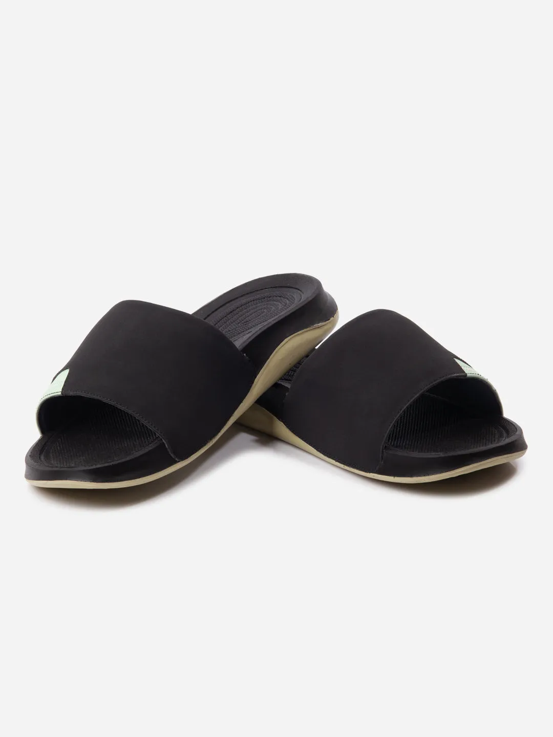 Ventilation holes Enhanced grip Men's Black/Green Active Graphic Printed Slider (IX5019)