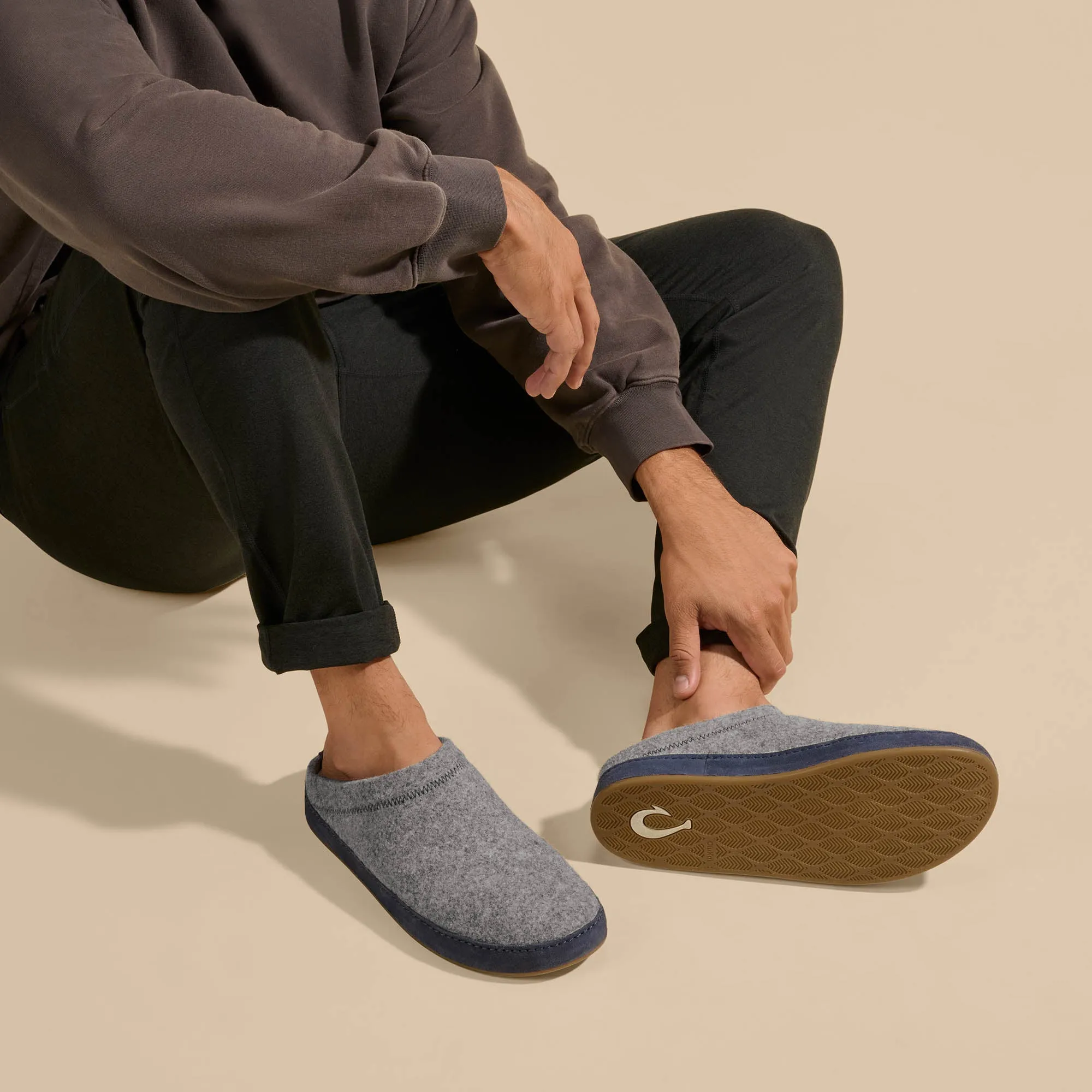 Everyday Slide Hmani Hulu - Graphite / Trench Blue