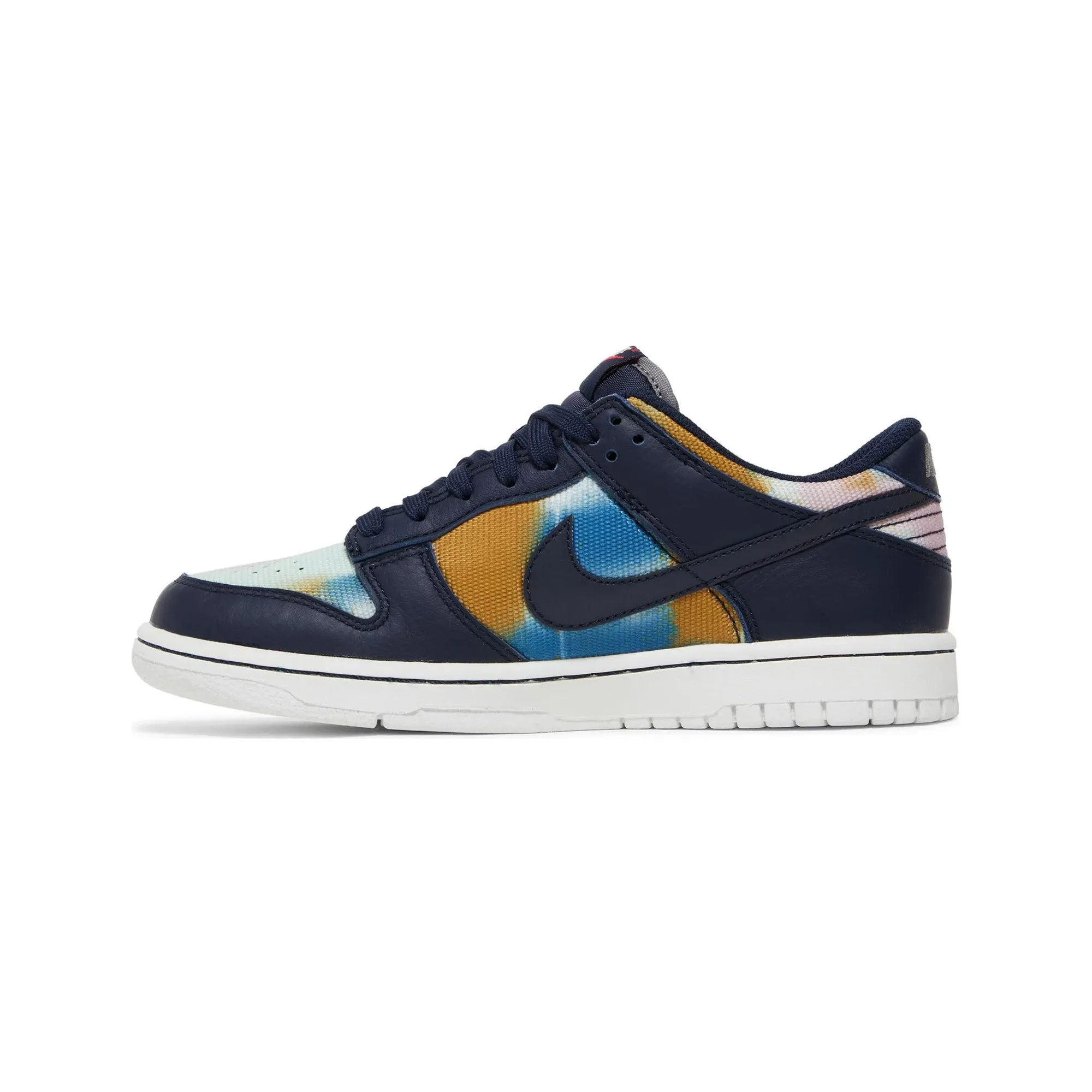 Meadow Glow Memory Foam Standing All Nike Dunk Low 'Graffiti Navy' GS (2022)