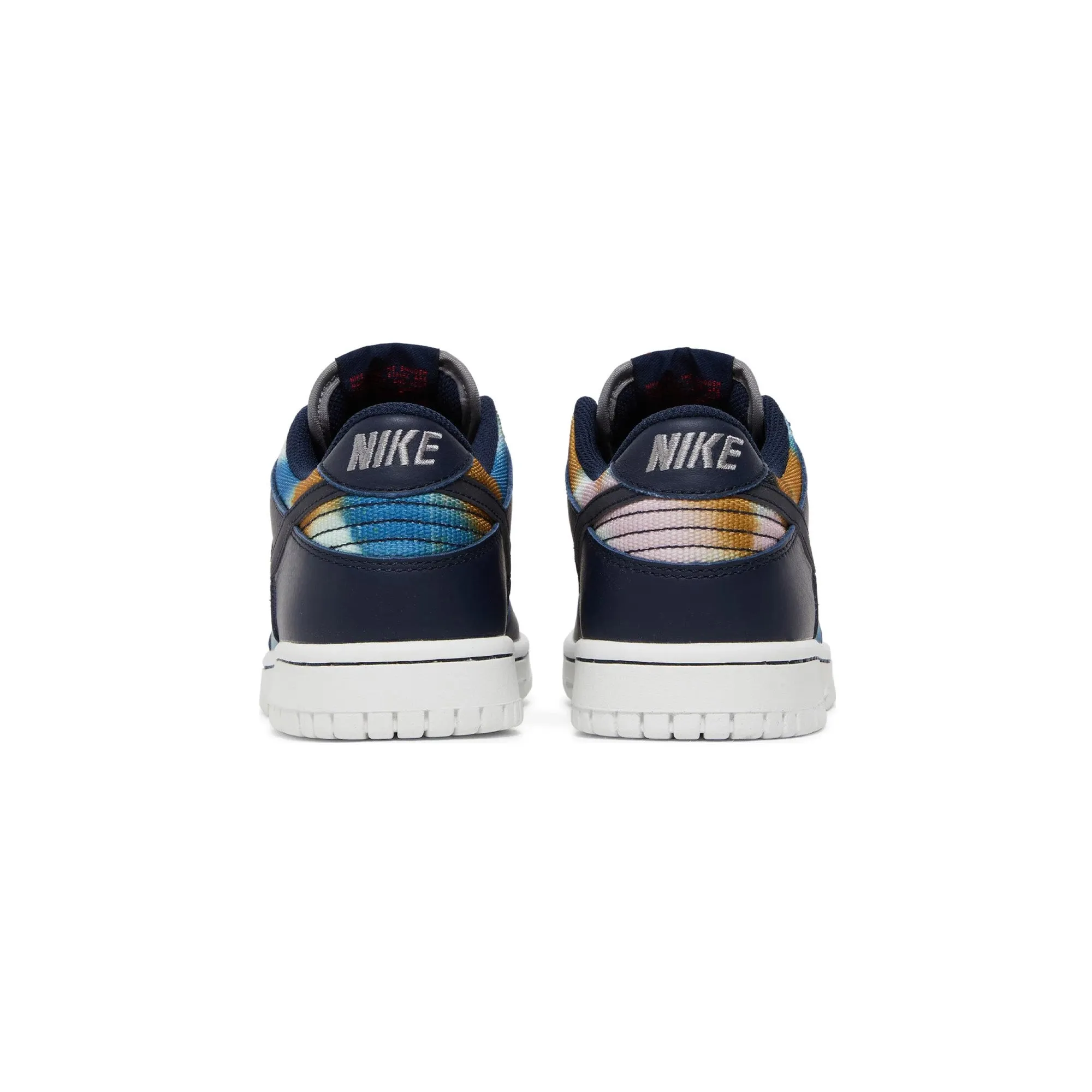 Wardrobe Base Nike Dunk Low 'Graffiti Navy' GS (2022)