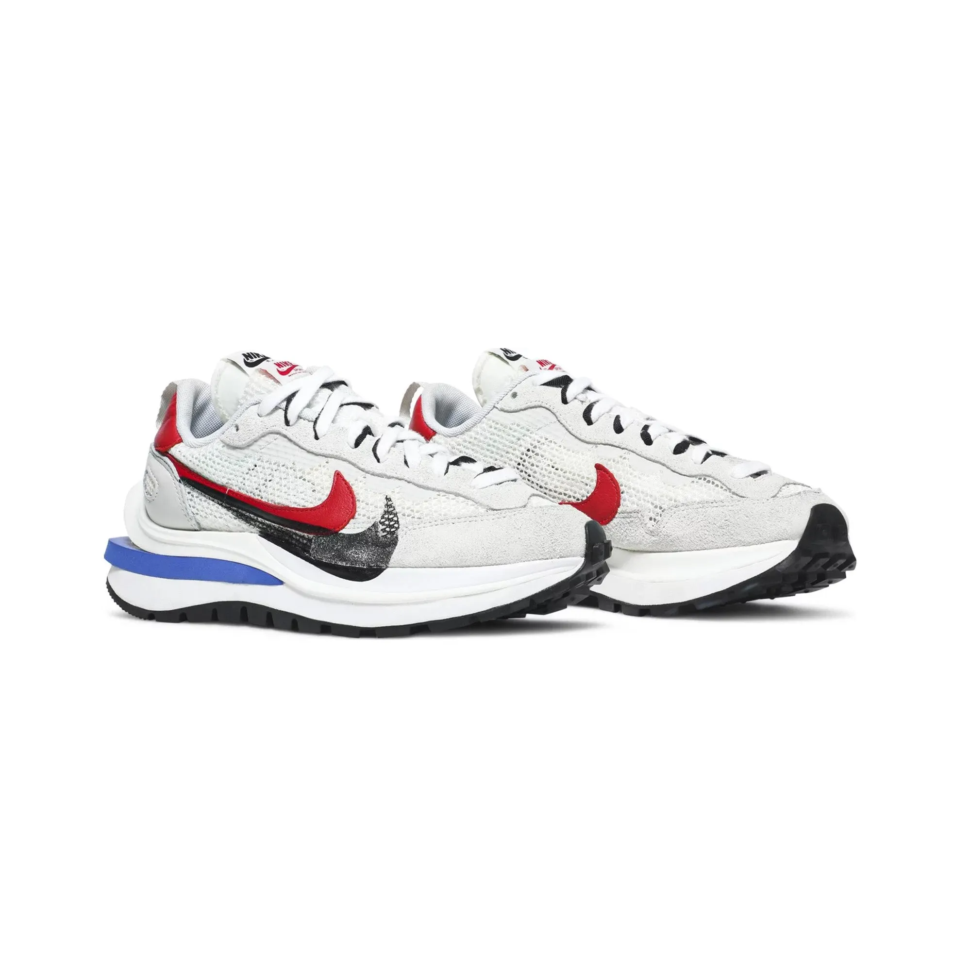 Long Walk Nike Vaporwaffle x Sacai 'Sport Fuschia Game Royal' (2020)