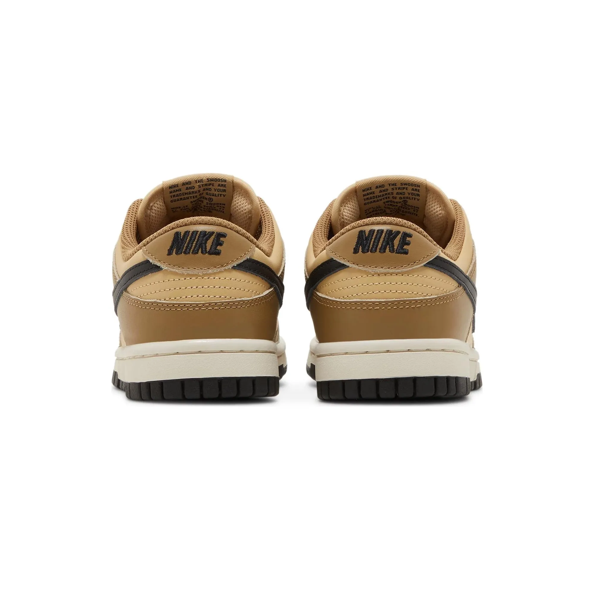Ultra Light Hiking Trails Nike Dunk Low 'Dark Driftwood' Women's (2022)