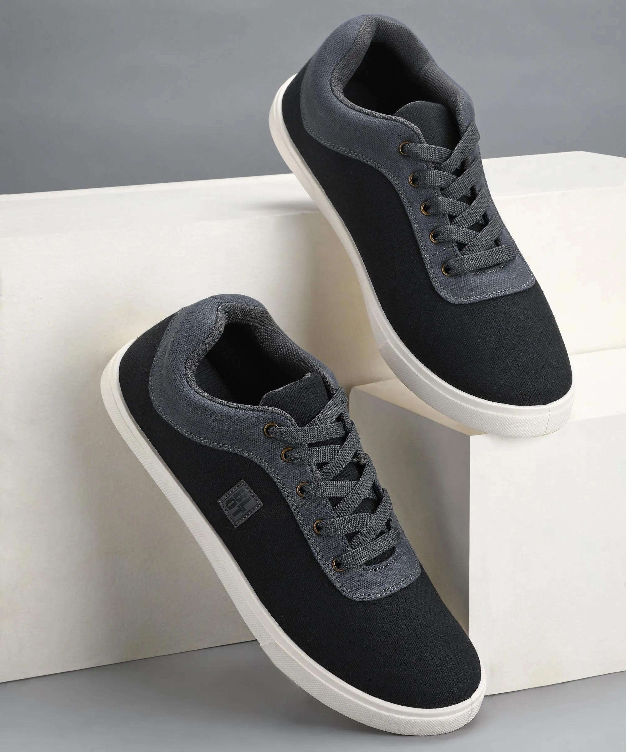 Paragon K1018G Men Casual Shoes | Stylish Walking Outdoor Shoes for Everyday Wear | Smart & Trendy Design  | Comfortable Cushioned Soles White Lightweight Form Casual Wear Silver Shine