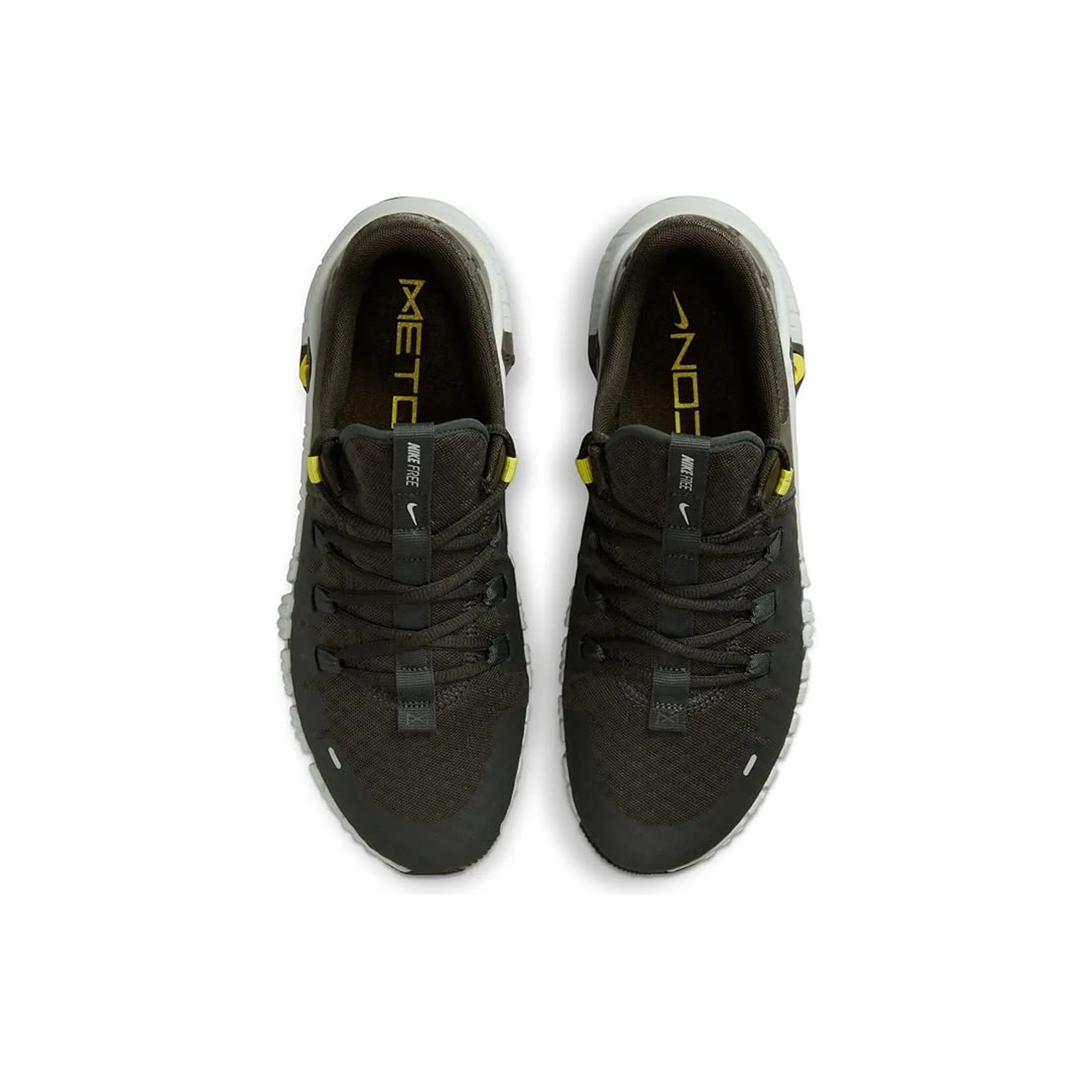 Airport Easy Nike Free Metcon 5 'Sequoia High Voltage' (2023)