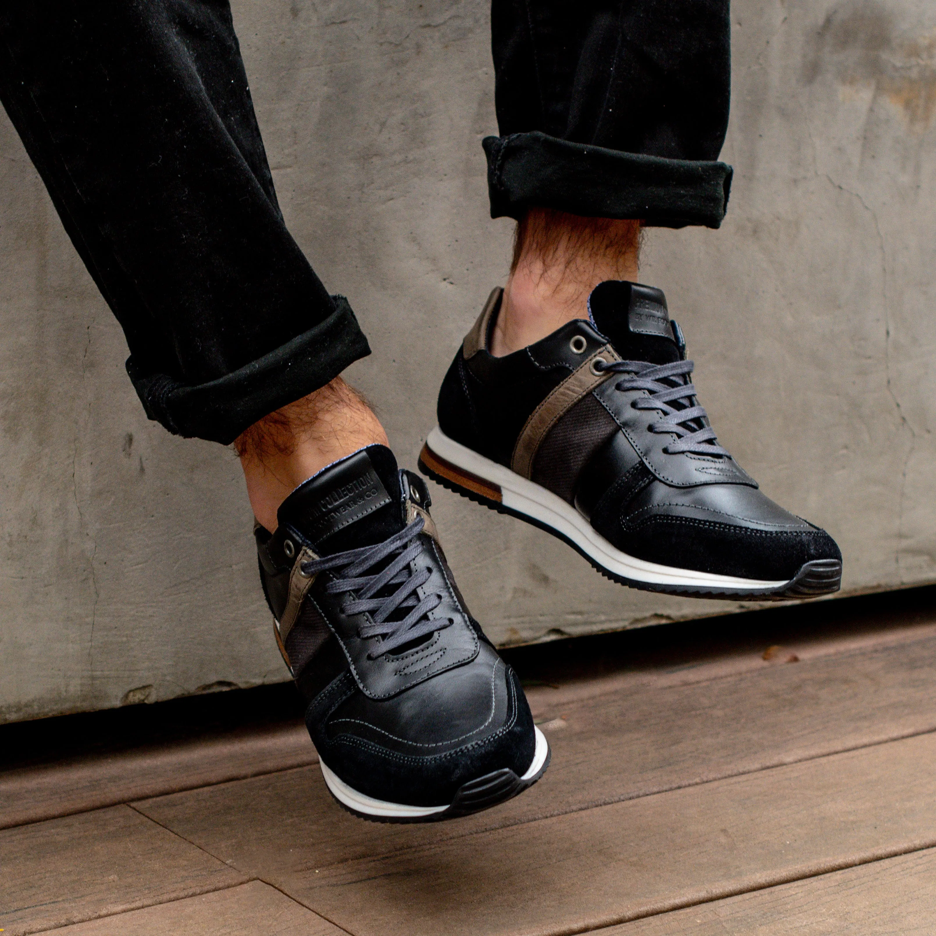 Suede Finish Windsor Casual Shoes Black
