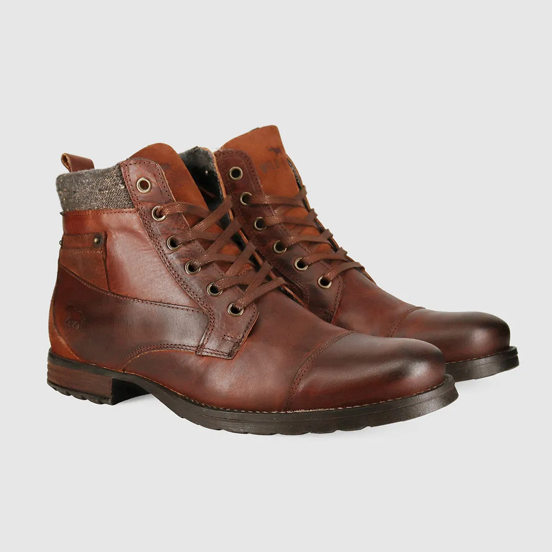 Aireys Lace Up Boots Rust Trendsetting Style