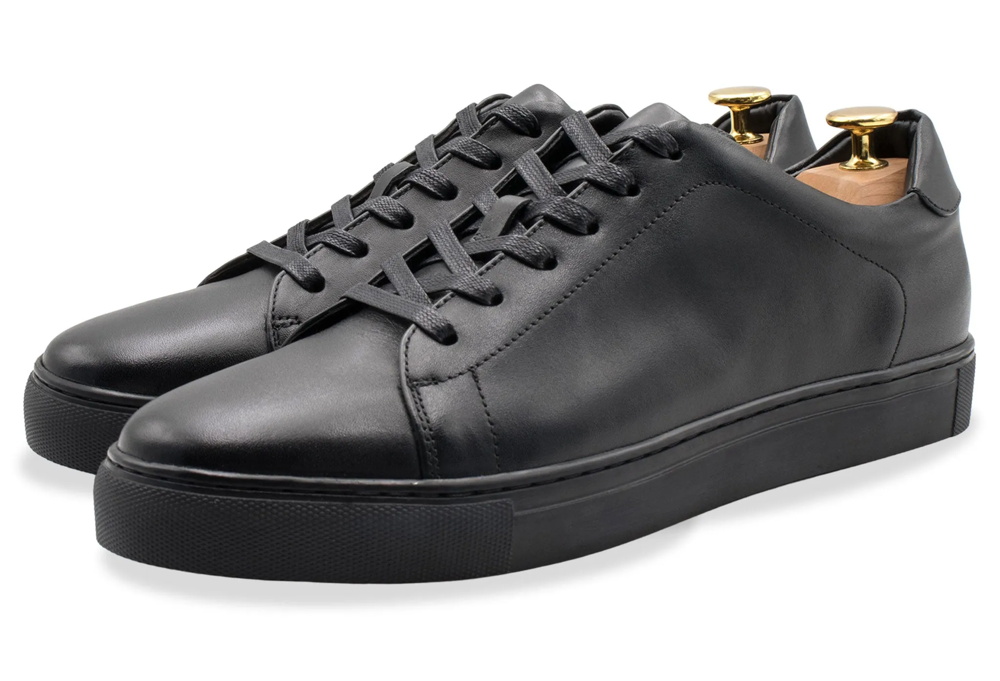 Loreto All Black Sneakers Global Fit